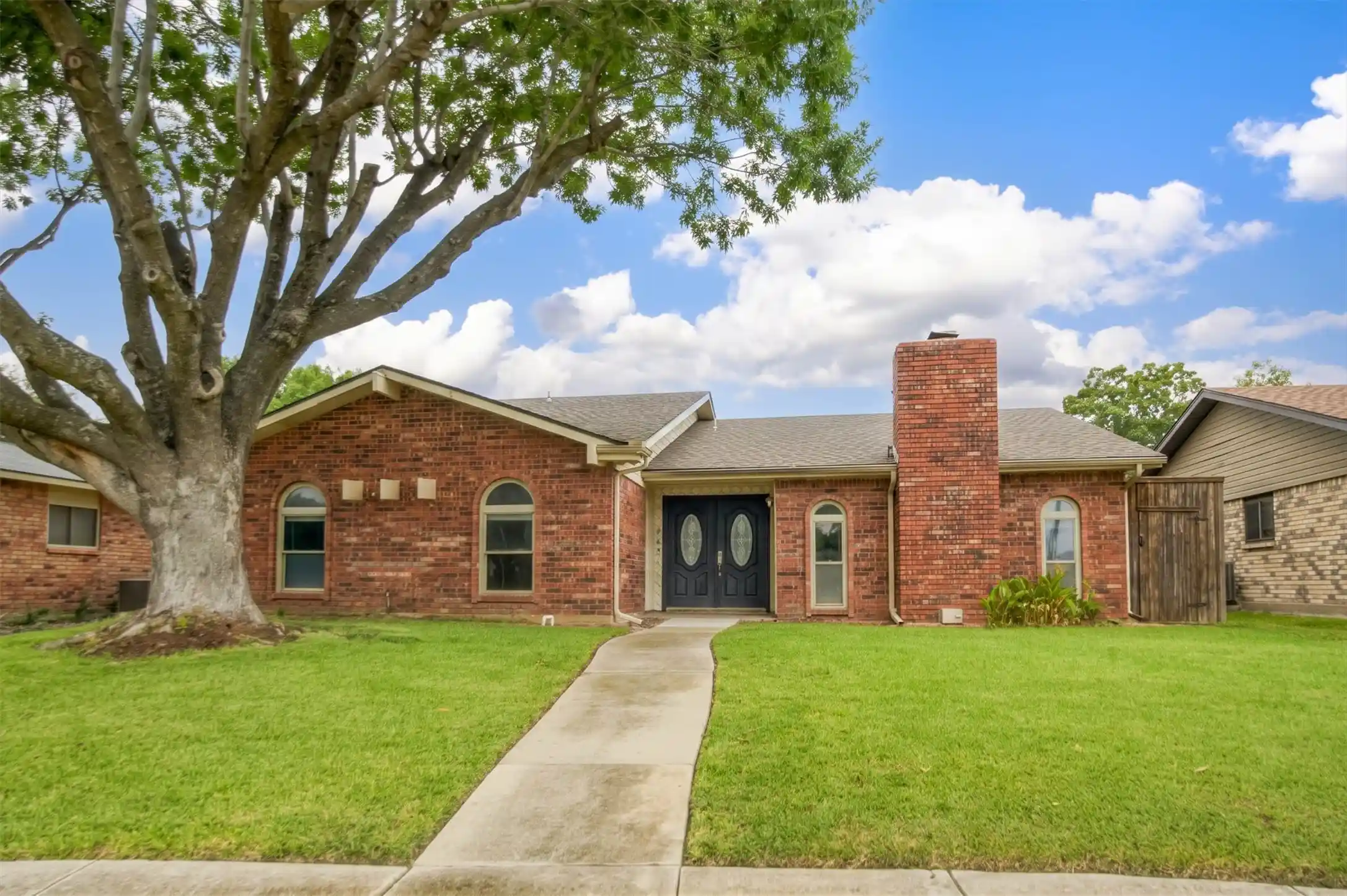 Photo 1 of Single family home for sale at 548 Havencrest Ln, Coppell, TX 75019 | MLS# 21409227 | Listing updated on 2026-10-21