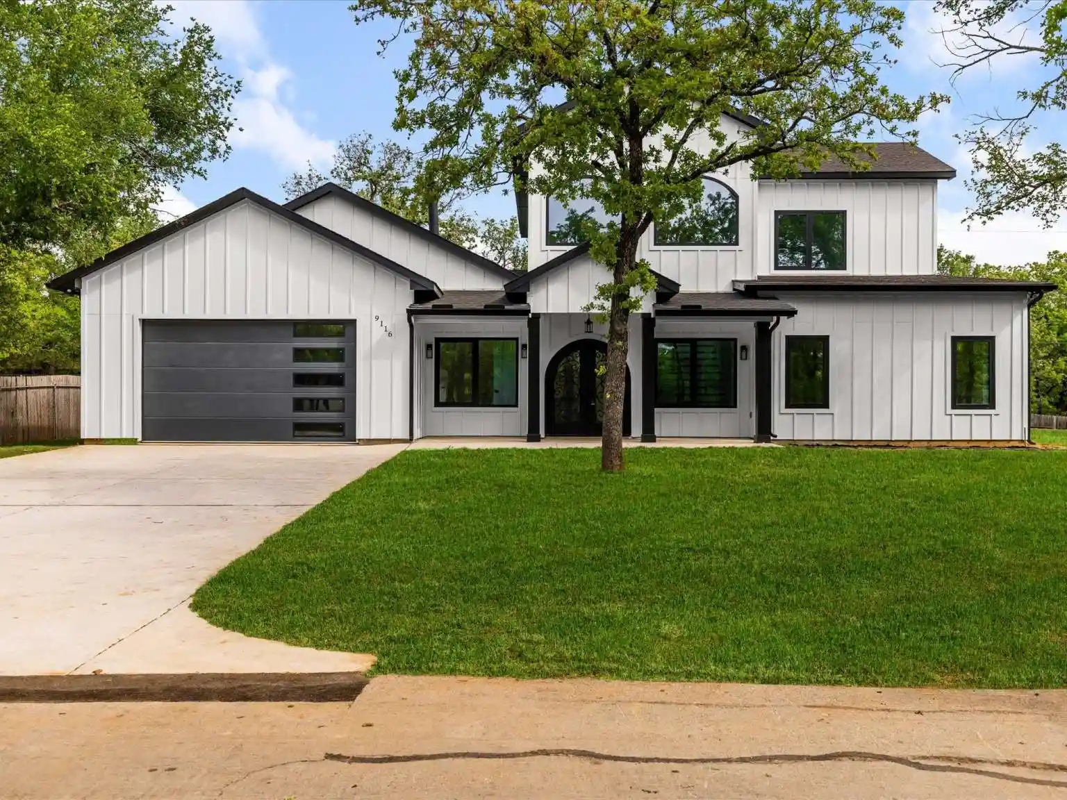 Single family home for sale at 9116 Cherokee Trl, Flower Mound, TX 75022 | MLS# 21413742 | Listing updated on 2026-10-16