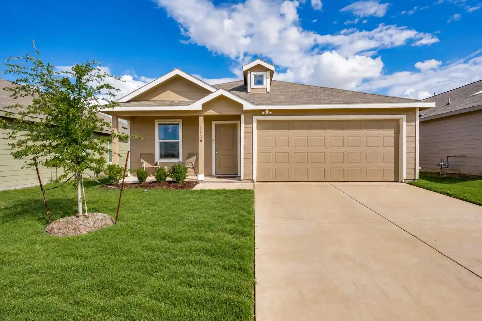 Photo 1 of Single family home for sale at 7830 Ellington Dr, Dallas, TX 75241 | MLS# 21413557 | Listing updated on 2026-10-22