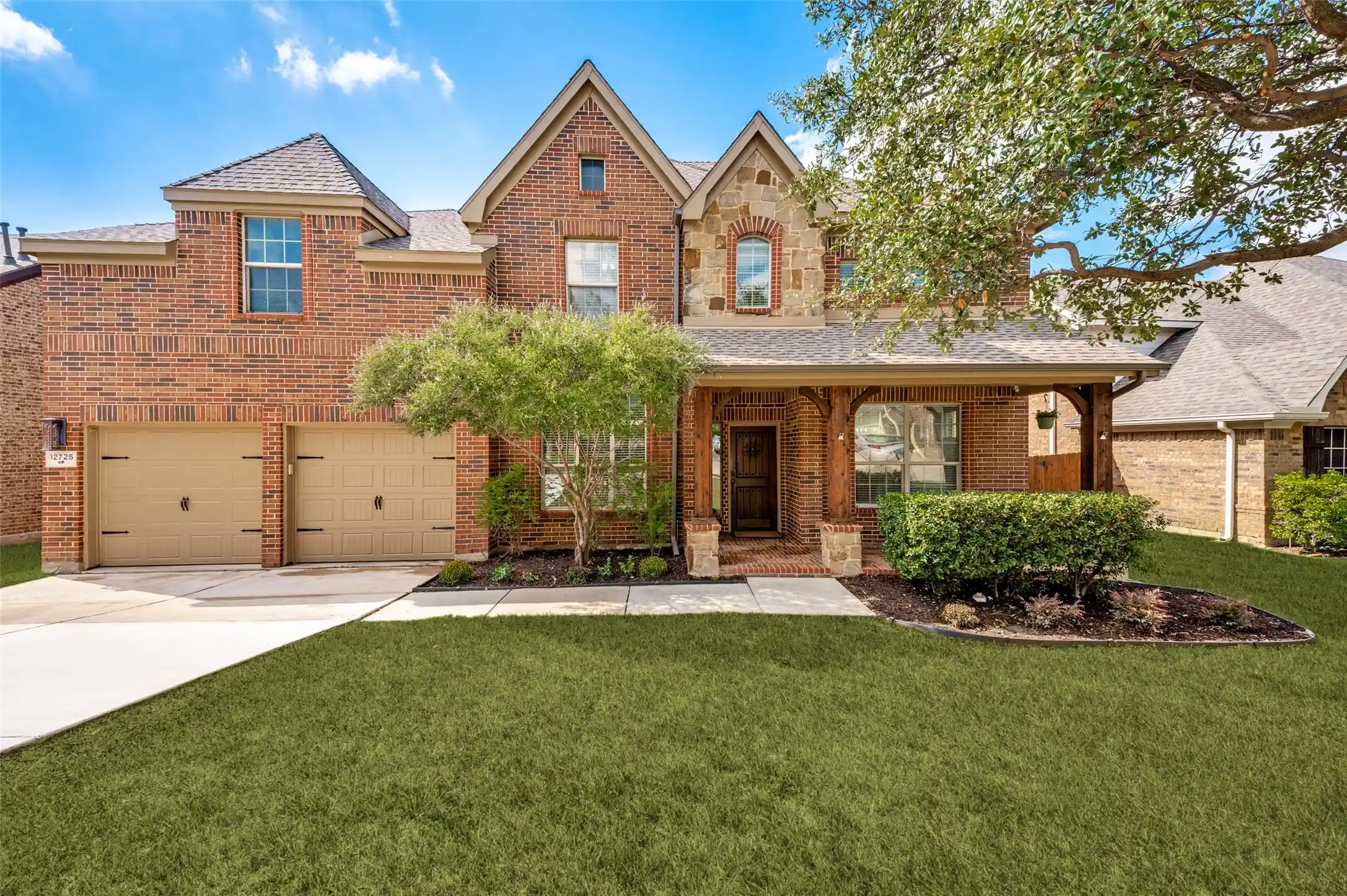 Photo 1 of Single family home for sale at 12725 Travers Trl, Fort Worth, TX 76244 | MLS# 21409889 | Listing updated on 2026-10-17