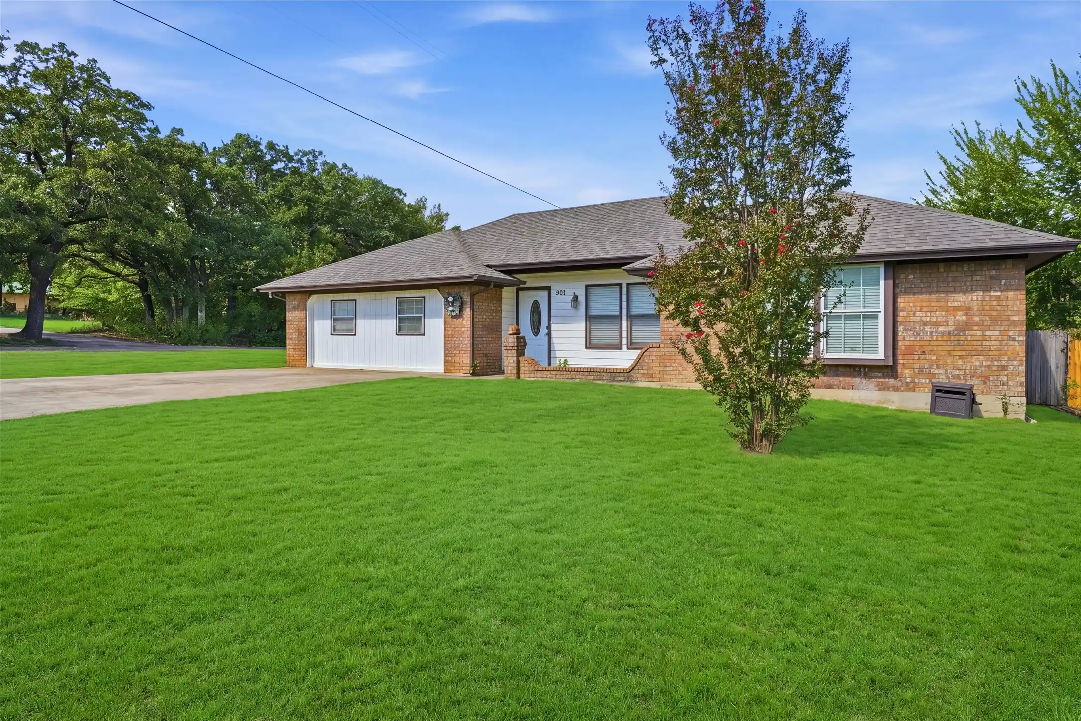 Single family home for sale at 901 Melanie Ln, Keene, TX 76059 | MLS# 21412967