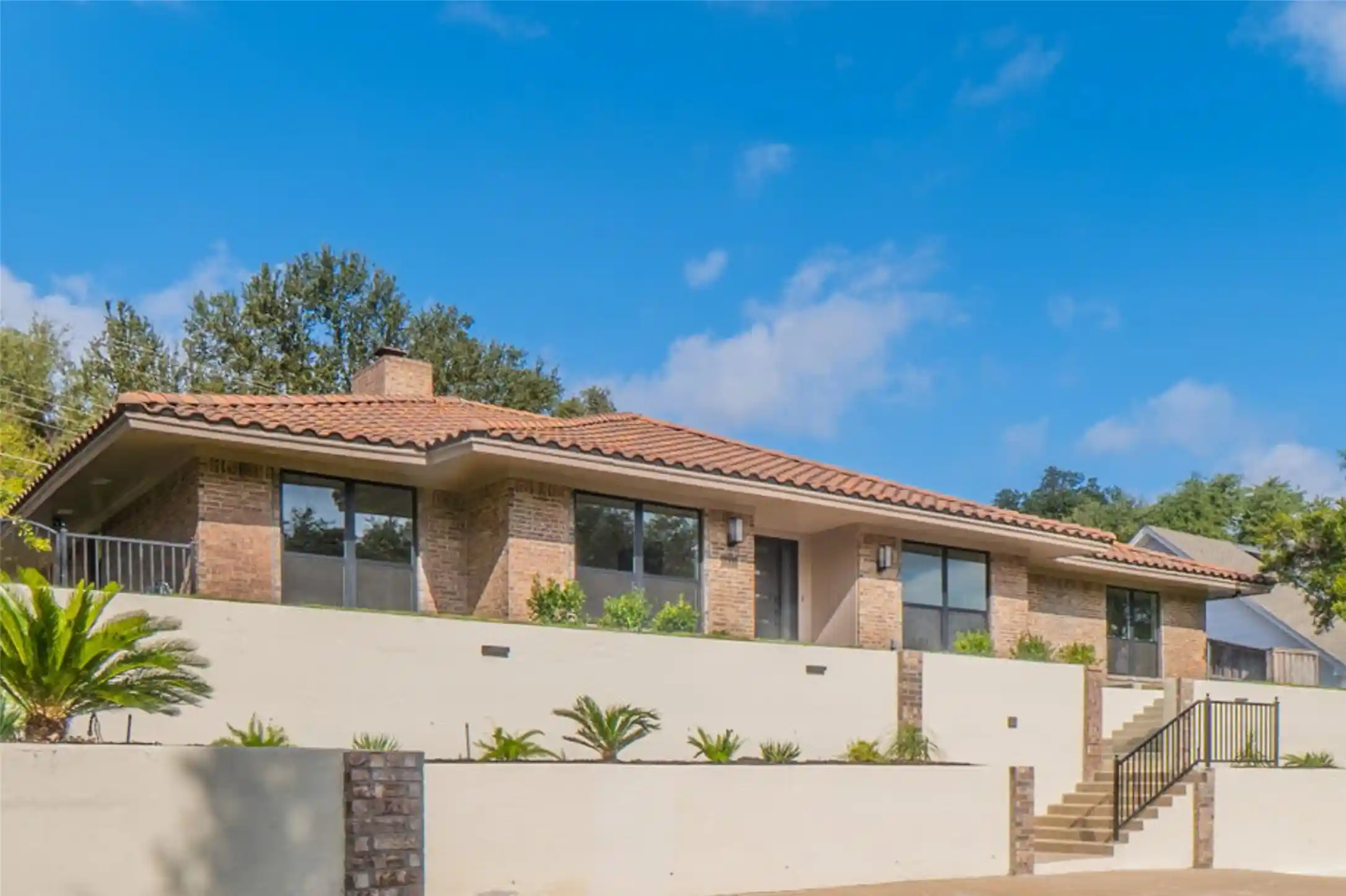 Photo 1 of Single family home for sale at 1812 Calais Rd, Fort Worth, TX 76116 | MLS# 21413807 | Listing updated on 2026-10-24