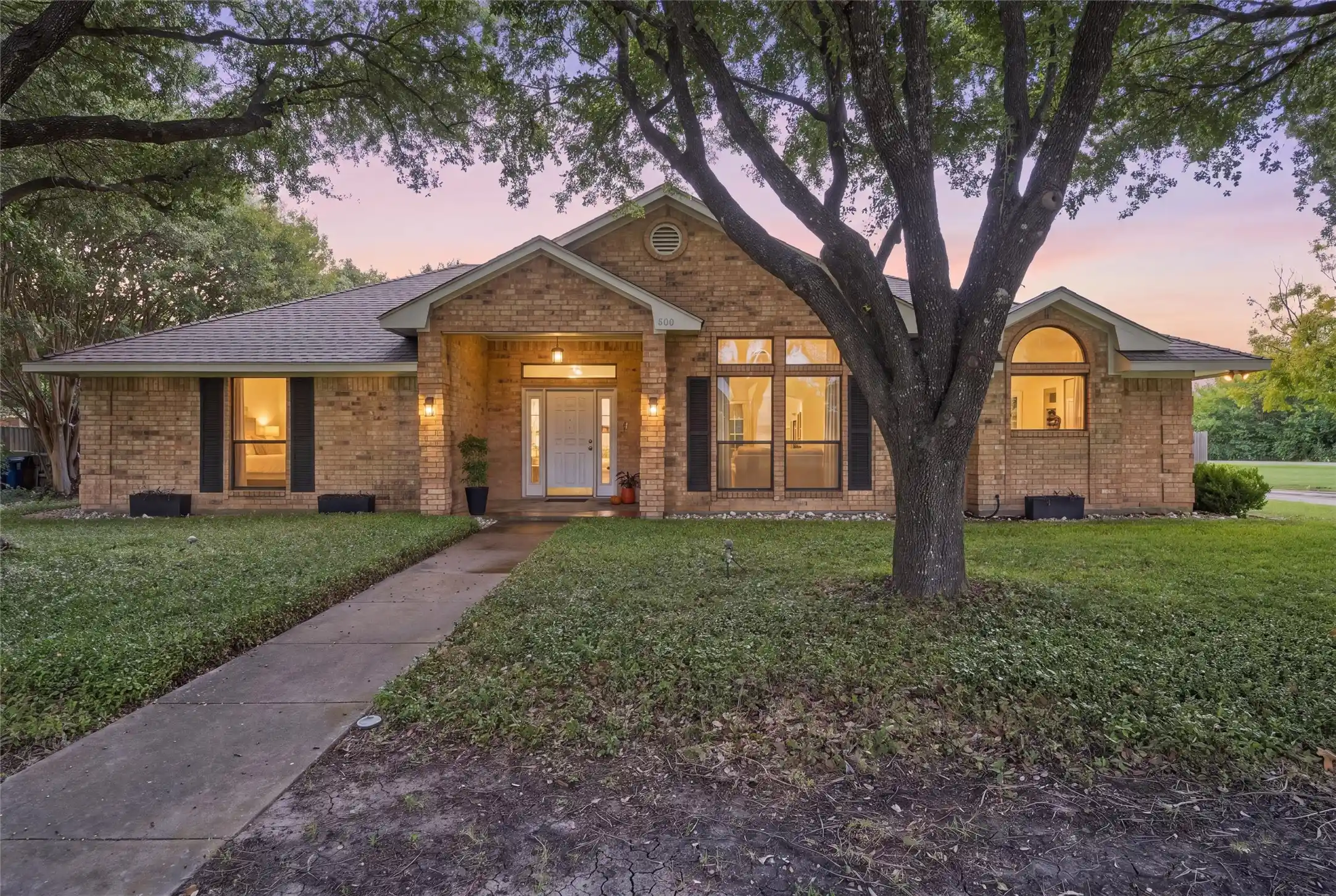 Photo 1 of Single family home for sale at 600 Harvest Ln, Mc Gregor, TX 76657 | MLS# 21414370 | Listing updated on 2026-10-17