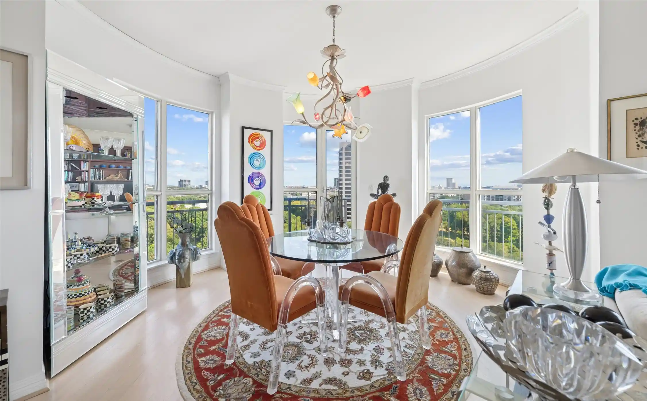 Photo 1 of Condo for sale at 3401 Lee Pkwy #1007, Dallas, TX 75219 | MLS# 21414409 | Listing updated on 2026-10-25