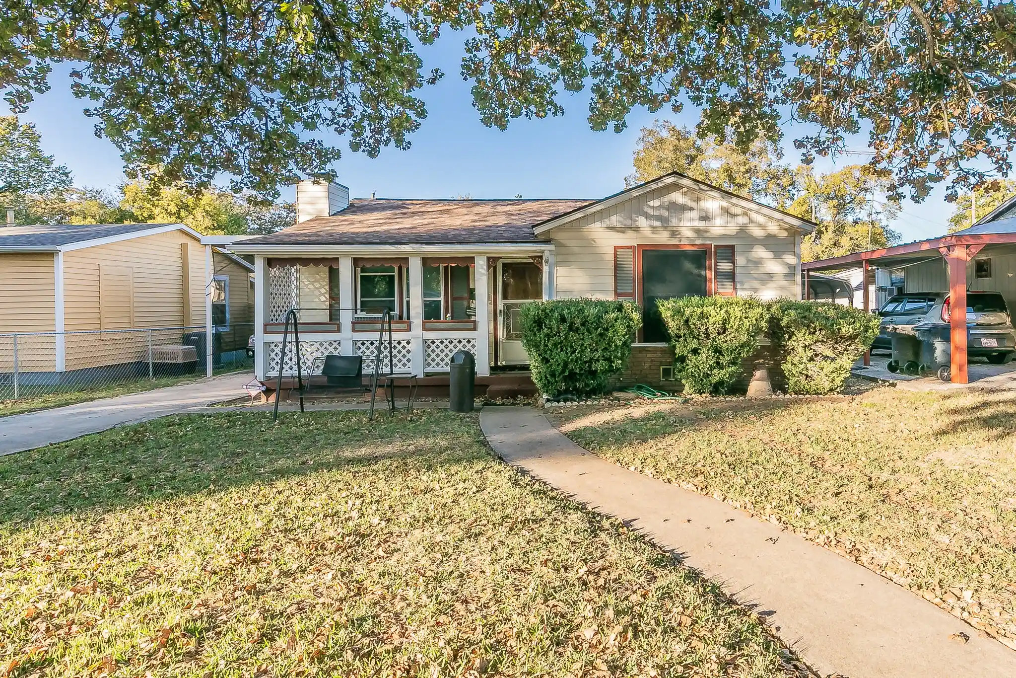 Photo 1 of Single family home for sale at 3729 Chenault St, Fort Worth, TX 76111 | MLS# 21413734 | Listing updated on 2026-10-22