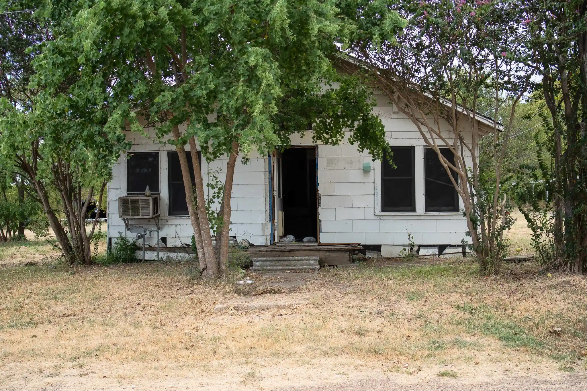 Single family home for sale at 304 Lawrence St, Talco, TX 75487 | MLS# 21414626