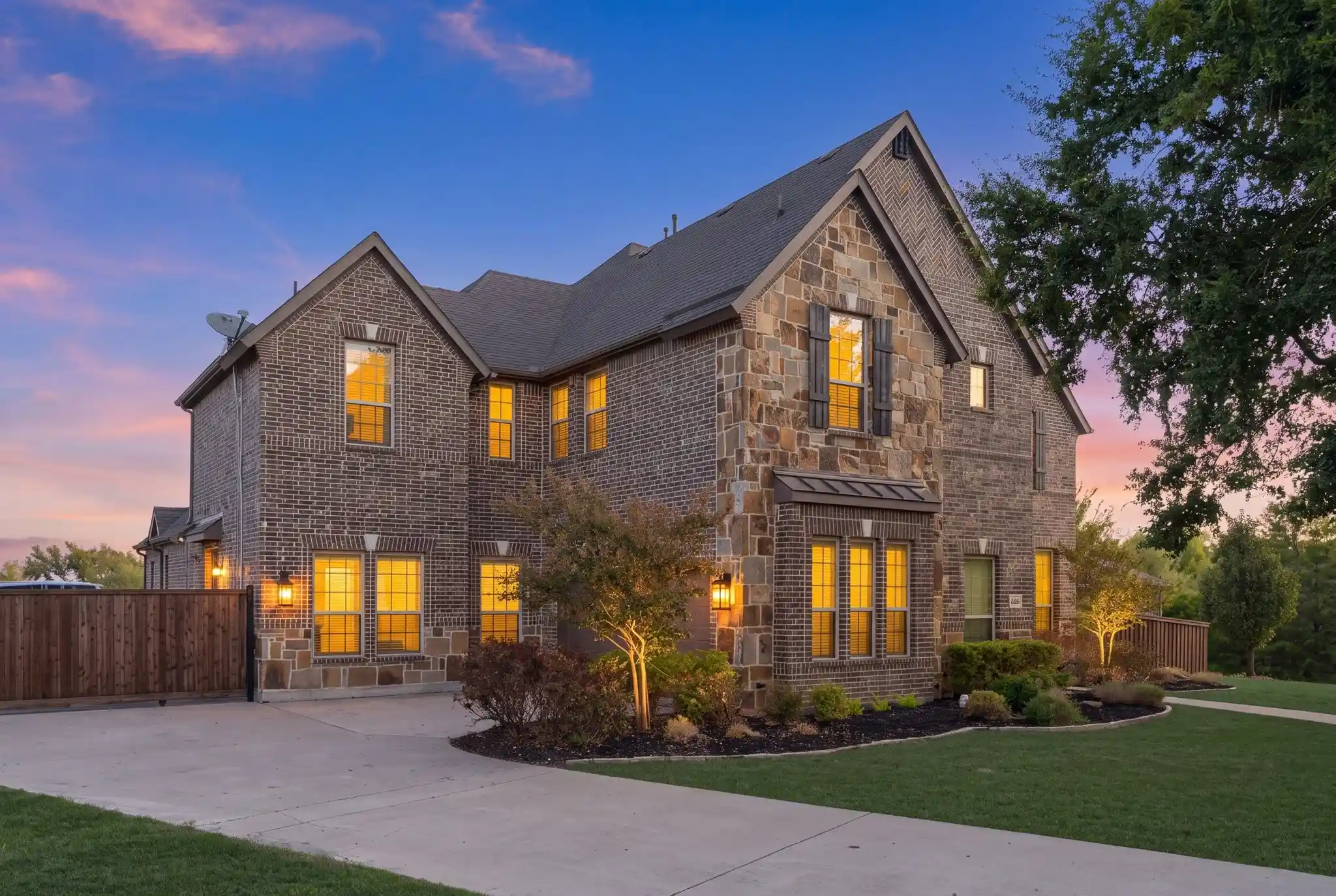 Single family home for sale at 385 Ash Brk Ln, Sunnyvale, TX 75182 | MLS# 21412617
