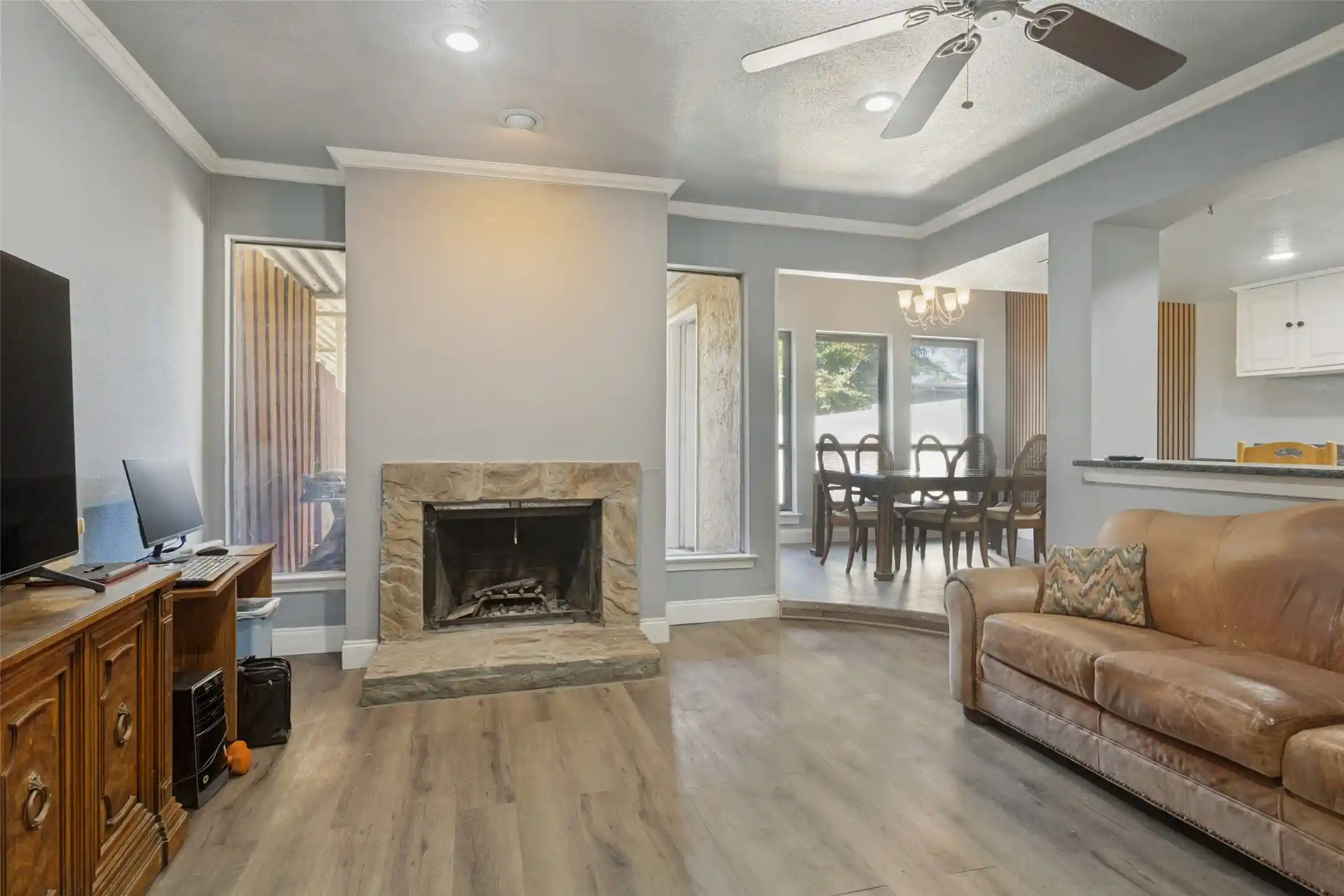 Townhouse for sale at 531 Campana Ct, Irving, TX 75061 | MLS# 21413273