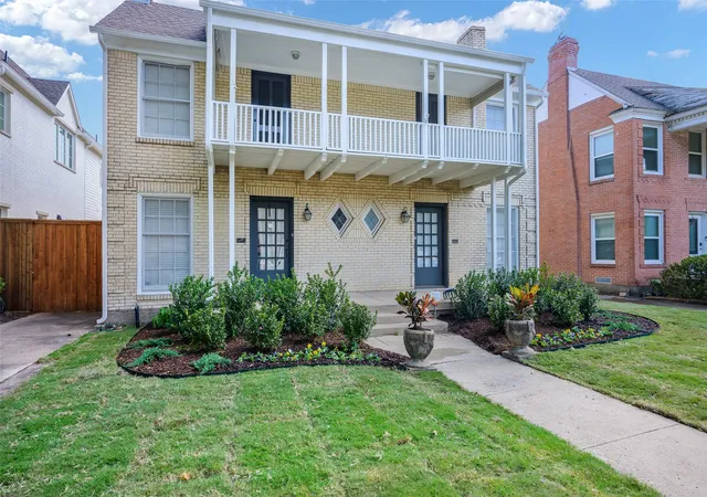 Photo 1 of Multi family home for sale at 3117 Mockingbird Ln, Dallas, TX 75205 | MLS# 21413989 | Listing updated on 2026-10-30