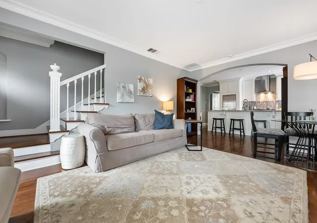 Photo 3 of Single family home for sale at 3119 Mockingbird Ln, Dallas, TX 75205 | MLS# 21345750 | Listing updated on 2026-10-30