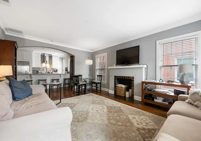 Photo 4 of Single family home for sale at 3119 Mockingbird Ln, Dallas, TX 75205 | MLS# 21345750 | Listing updated on 2026-10-30