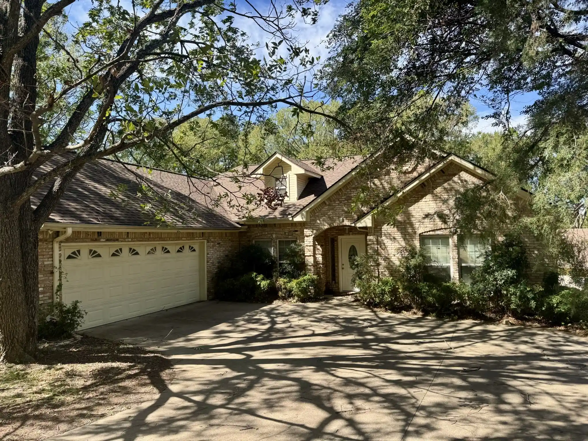 Photo 1 of Single family home for sale at 3700 Ne County Rd 0095, Corsicana, TX 75109 | MLS# 21415513 | Listing updated on 2026-10-22
