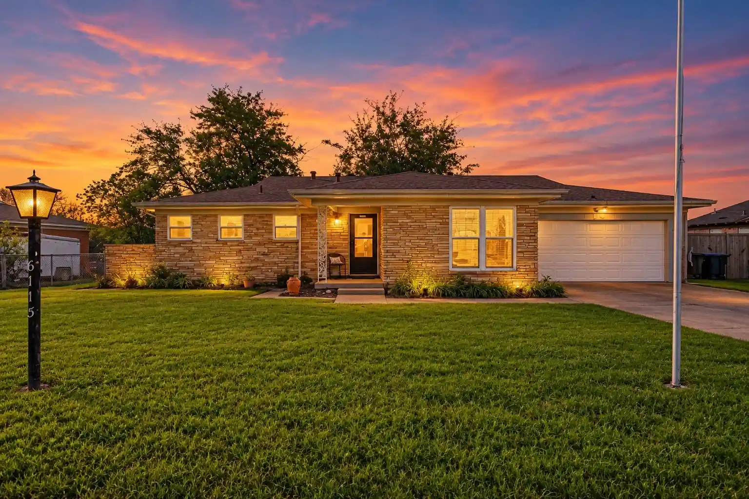 Photo 1 of Single family home for sale at 6115 Overlake Dr, Fort Worth, TX 76135 | MLS# 21416310 | Listing updated on 2026-10-29