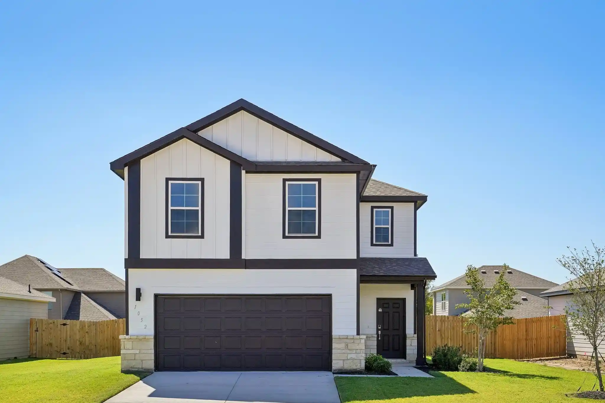Photo 1 of Single family home for sale at 1052 Miraverde Trl, Crowley, TX 76036 | MLS# 21417111 | Listing updated on 2026-10-25