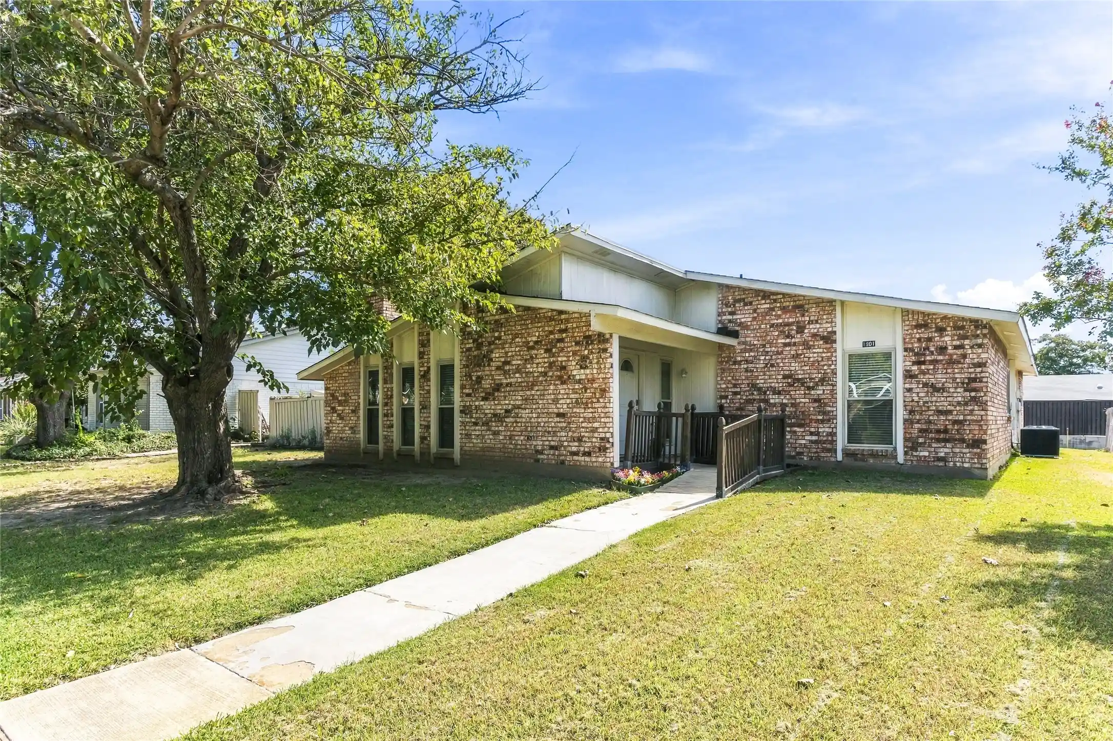 Single family home for sale at 1901 Dodge Trl, Grand Prairie, TX 75052 | MLS# 21417065