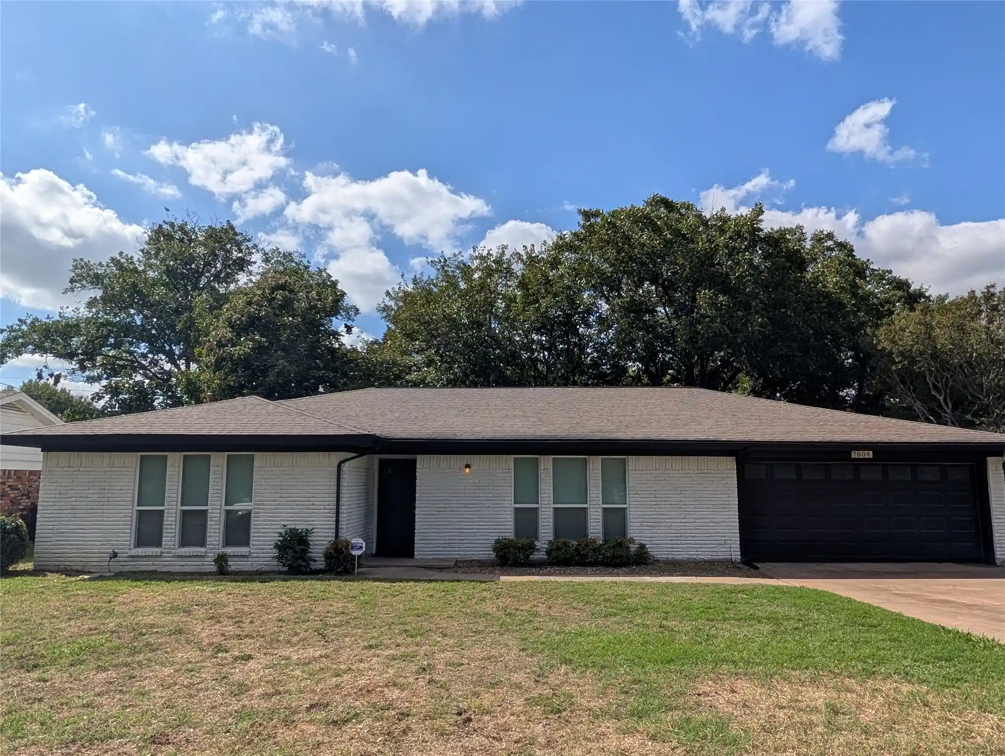 Single family home for sale at 7804 Rockdale Rd, Fort Worth, TX 76134 | MLS# 21417127
