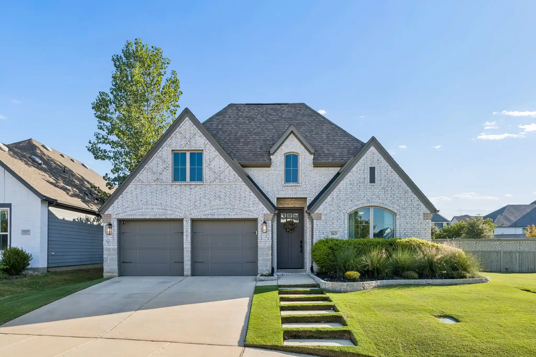 Photo 1 of Single family home for sale at 2621 Woodhill Way, Justin, TX 76247 | MLS# 21417199 | Listing updated on 2026-10-24
