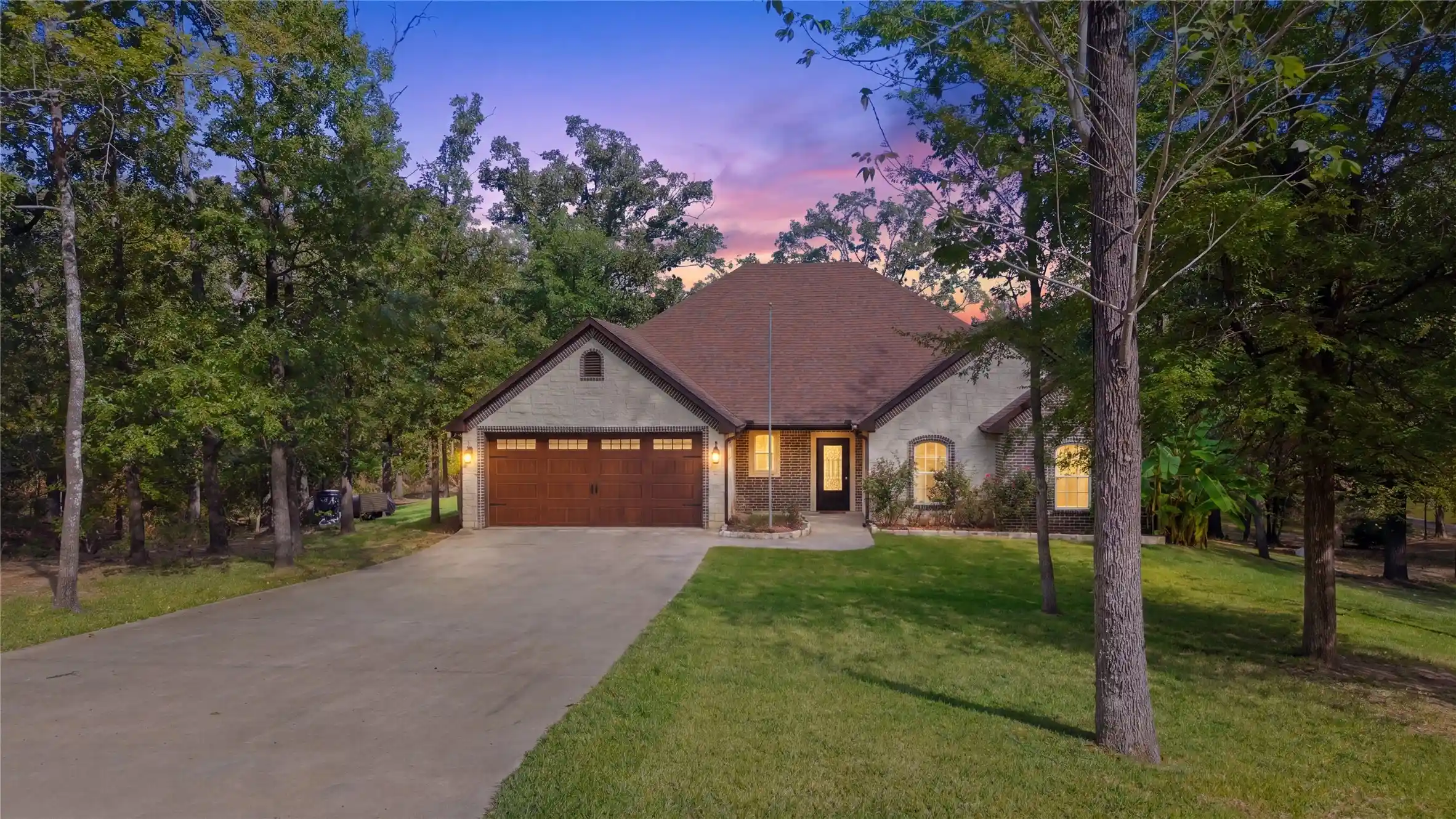 Photo 1 of Single family home for sale at 224 Private Rd 5294, Yantis, TX 75497 | MLS# 21414992 | Listing updated on 2026-10-28