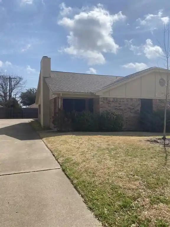 Photo 1 of Multi family home for sale at 5728 Cancun Dr, North Richland Hills, TX 76180 | MLS# 21417211 | Listing updated on 2026-10-26
