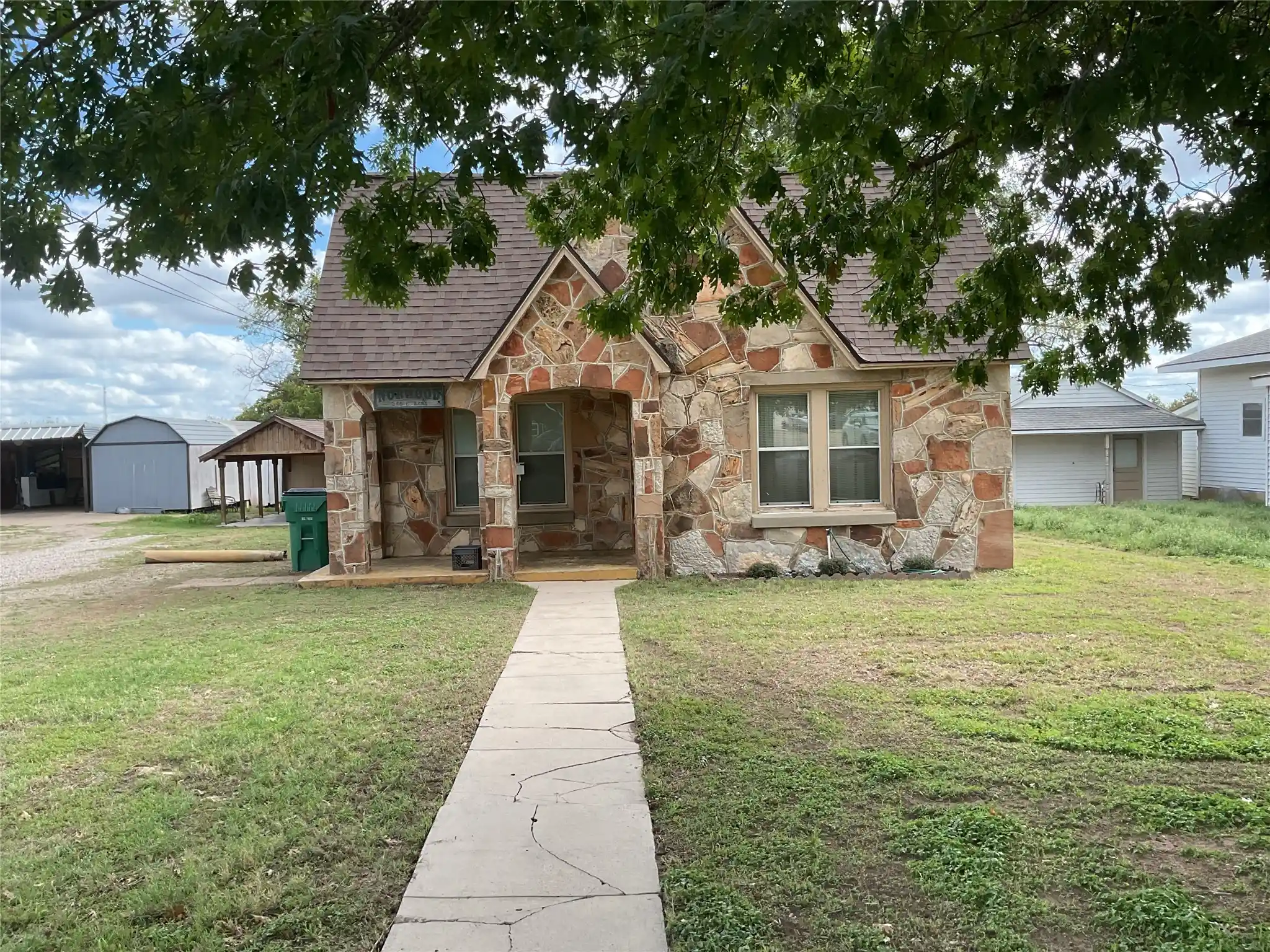 Single family home for sale at 240 E Long St, Stephenville, TX 76401 | MLS# 21417418