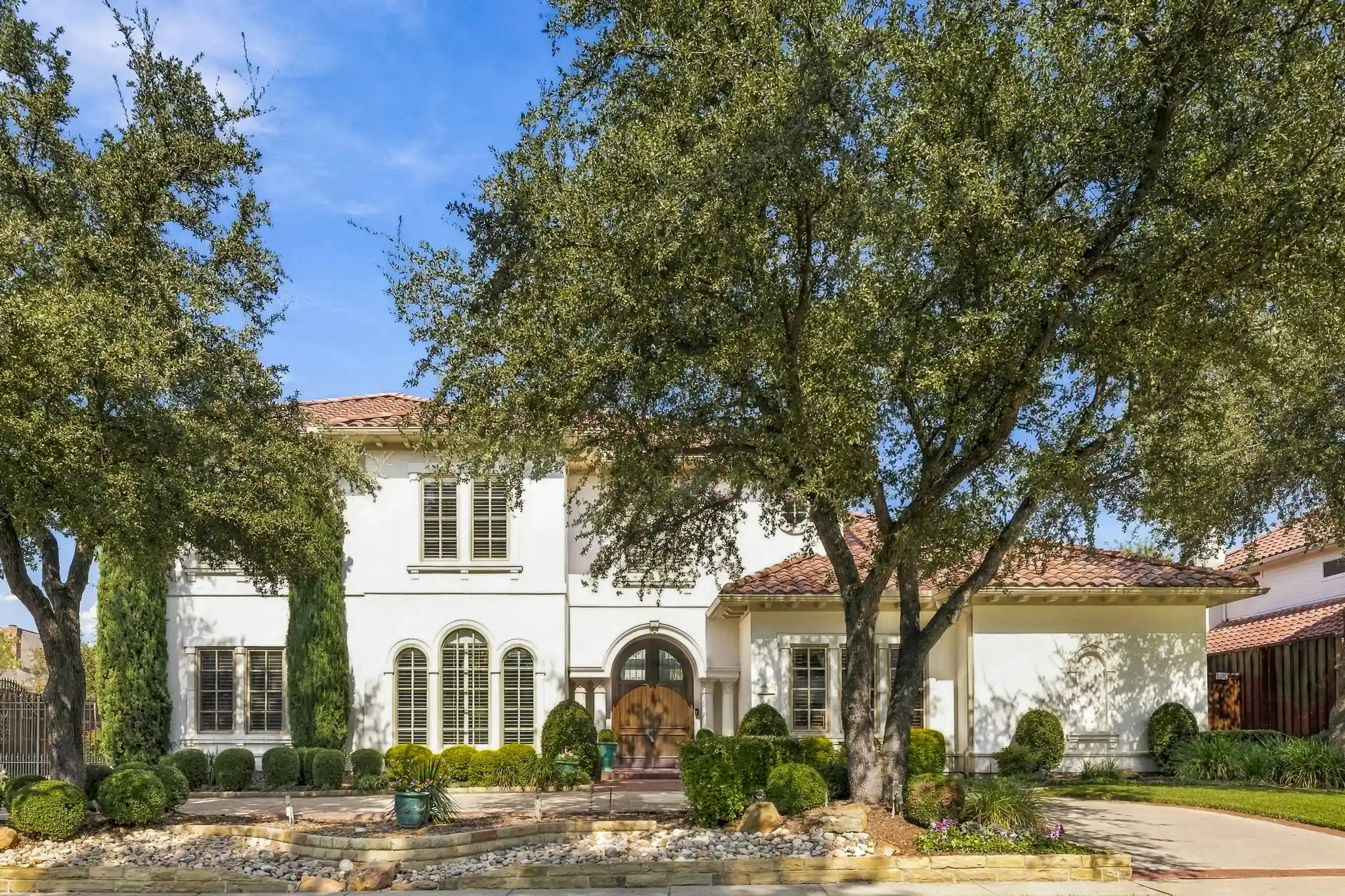 Photo 1 of Mansion for sale at 5213 Lakecreek Ct, Plano, TX 75093 | MLS# 21416606 | Listing updated on 2026-10-28