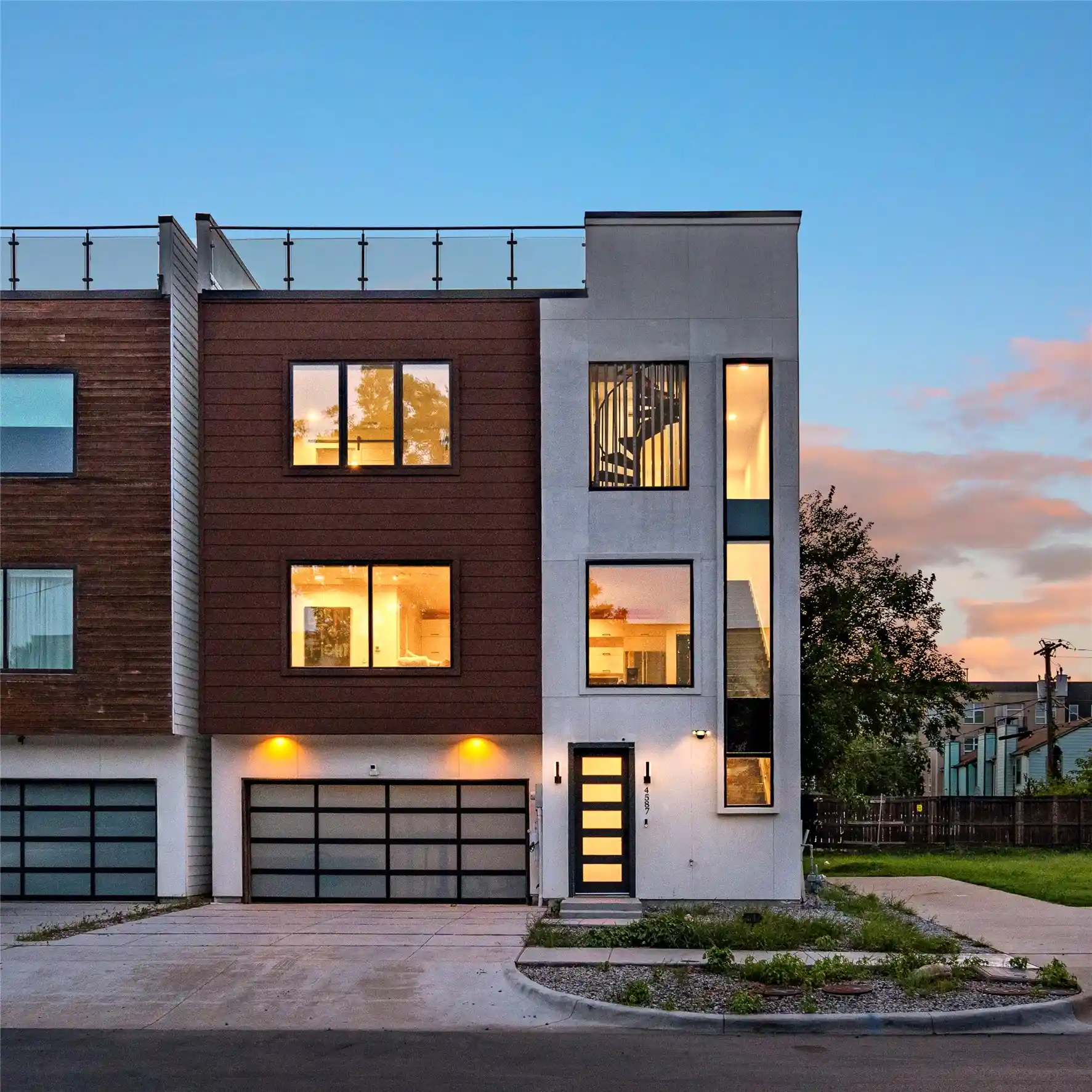 Townhouse for sale at 4587 Virginia Ave, Dallas, TX 75204 | MLS# 21416487