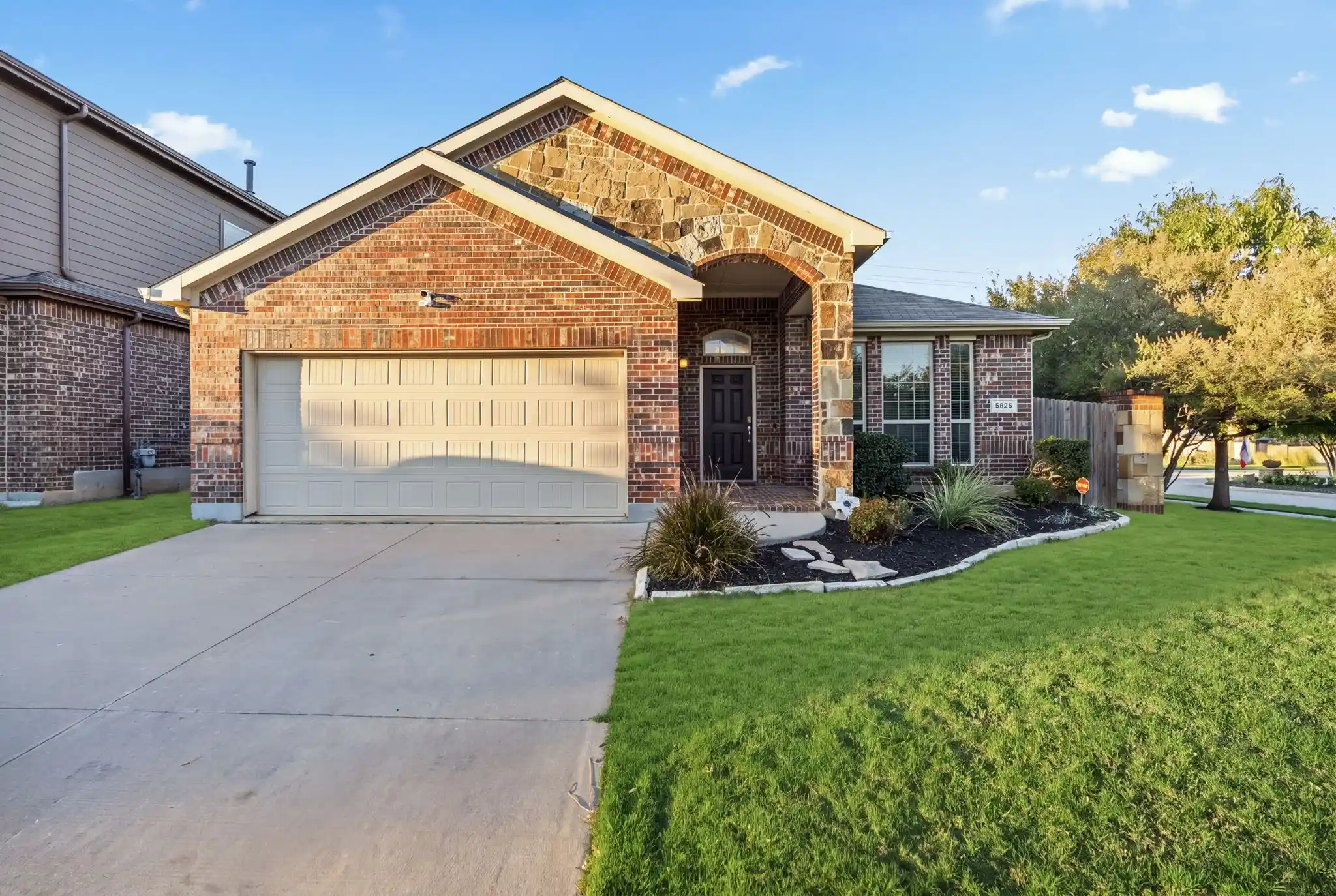 Single family home for sale at 5825 Glenwood Dr, Denton, TX 76208 | MLS# 21417782