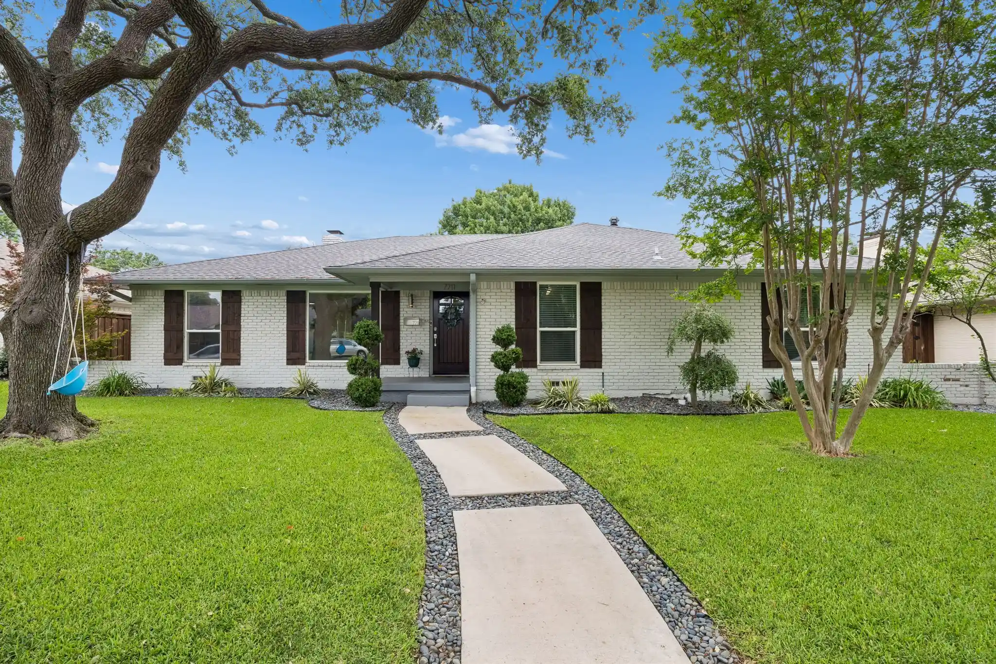 Single family home for sale at 7711 La Avenida Dr, Dallas, TX 75248 | MLS# 21403613
