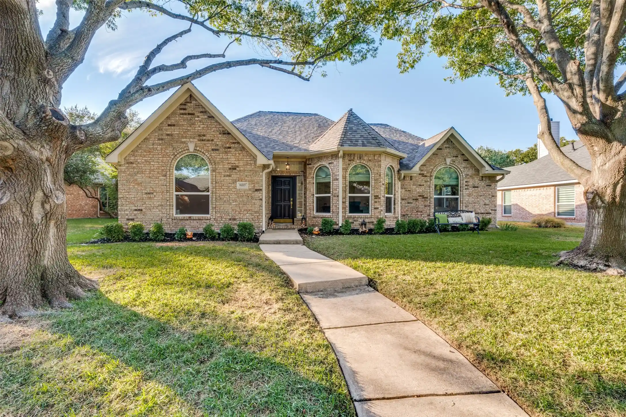 Photo 1 of Single family home for sale at 8217 Presidio Dr, Frisco, TX 75033 | MLS# 21417091 | Listing updated on 2026-10-28