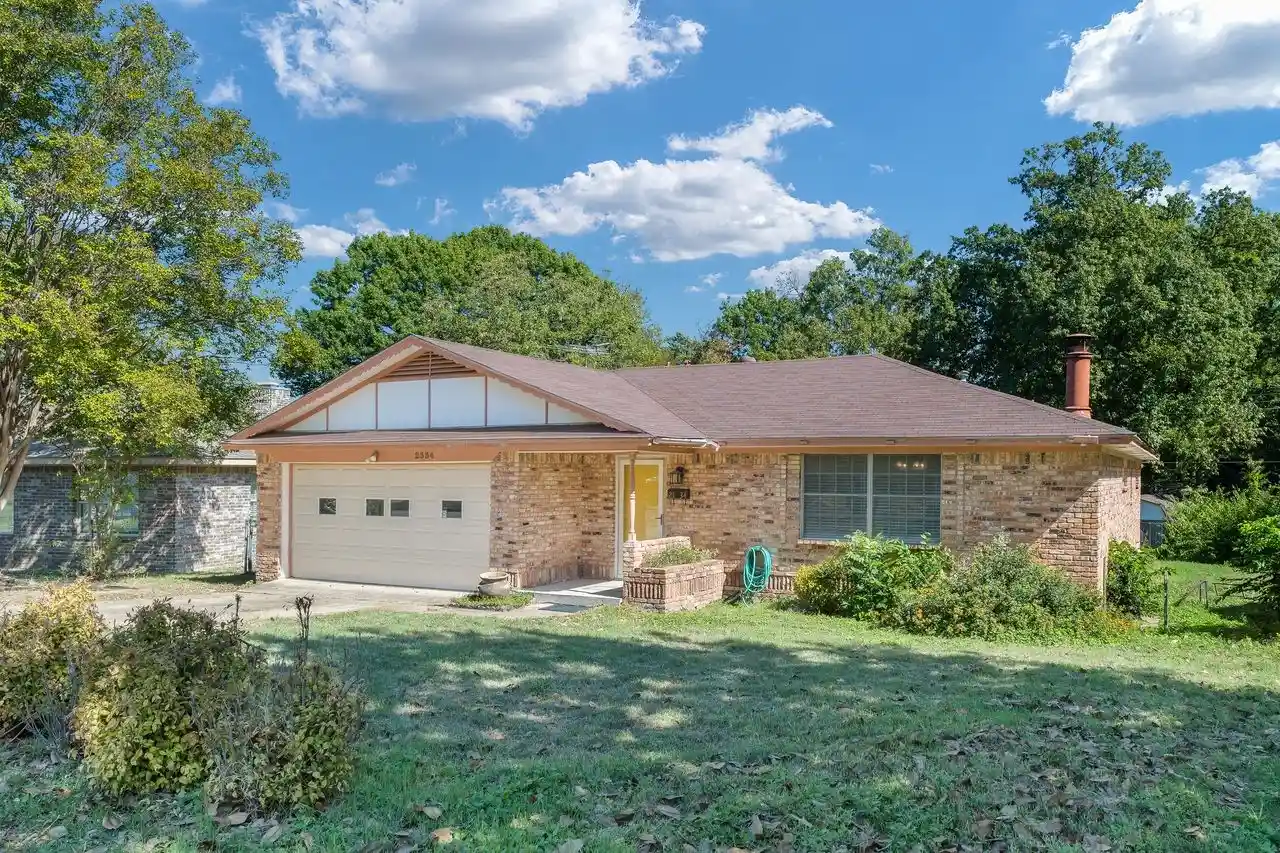 Photo 1 of Single family home for sale at 2334 Rockyglen Dr, Dallas, TX 75228 | MLS# 21417962 | Listing updated on 2026-10-23