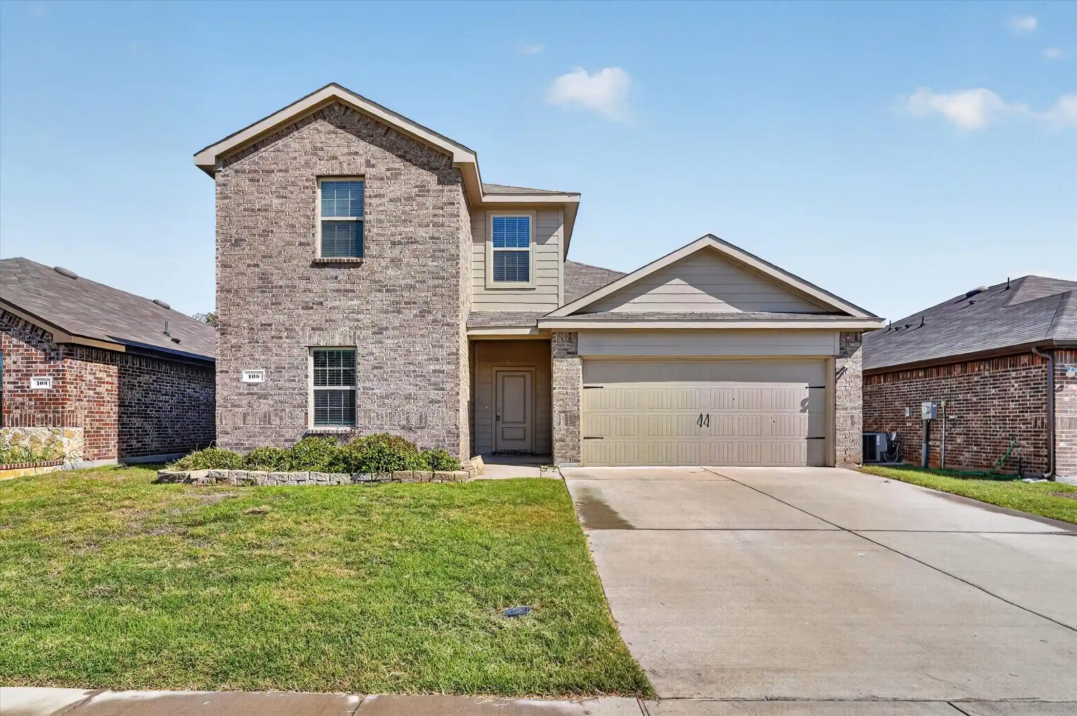 Photo 1 of Single family home for sale at 105 Smarty Jones St, Caddo Mills, TX 75135 | MLS# 21418449 | Listing updated on 2026-10-28