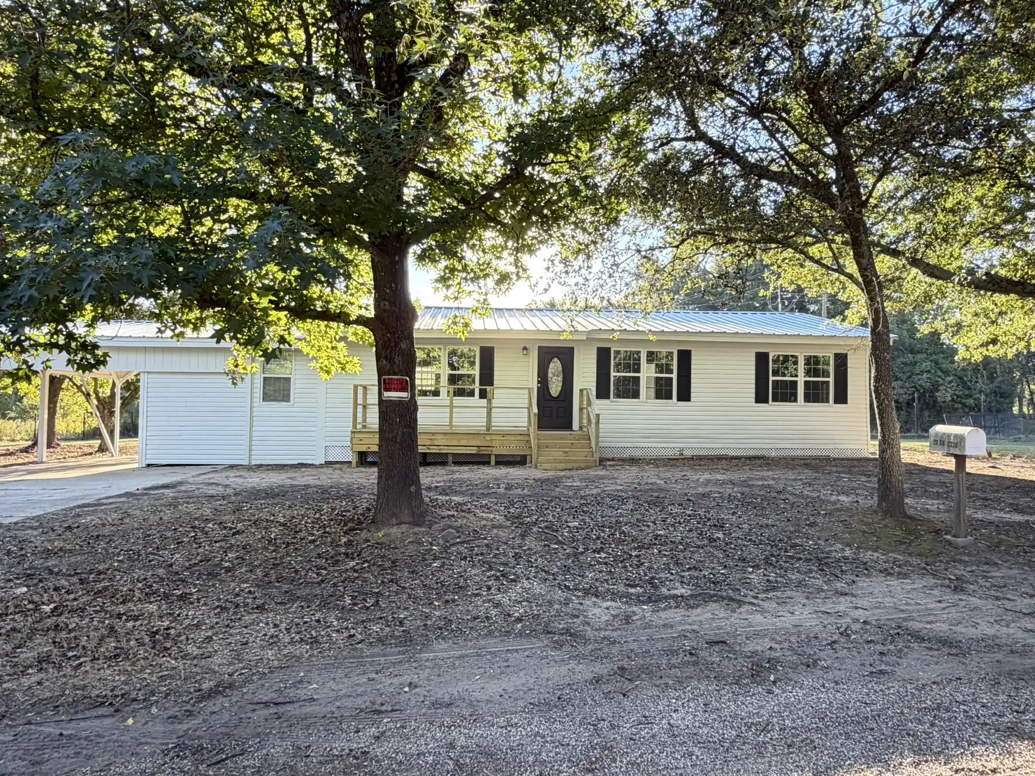 Single family home for sale at 20 County Rd 3330, Mount Pleasant, TX 75455 | MLS# 21417642