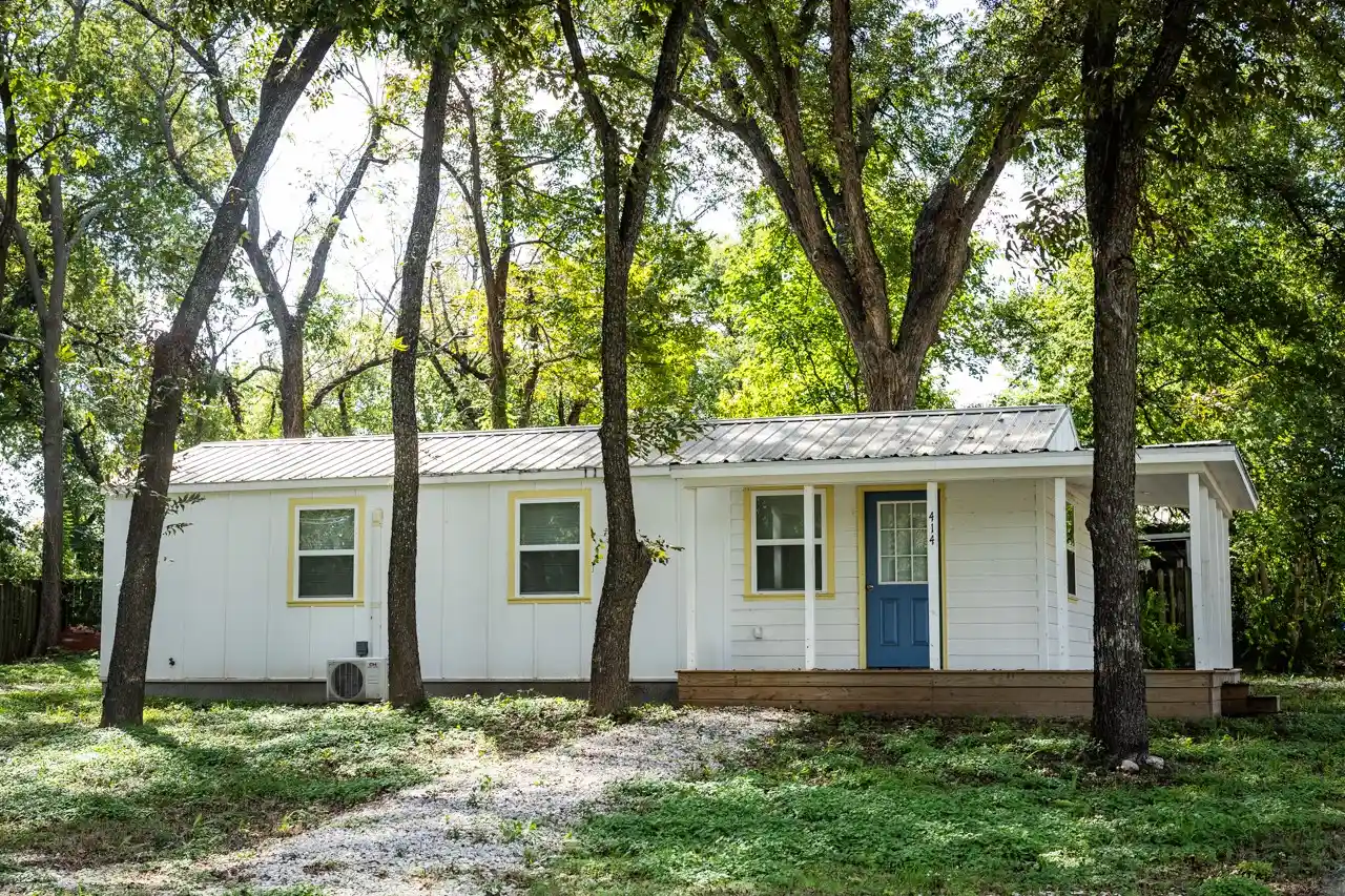 Single family home for sale at 414 N Ave F, Clifton, TX 76634 | MLS# 21416829
