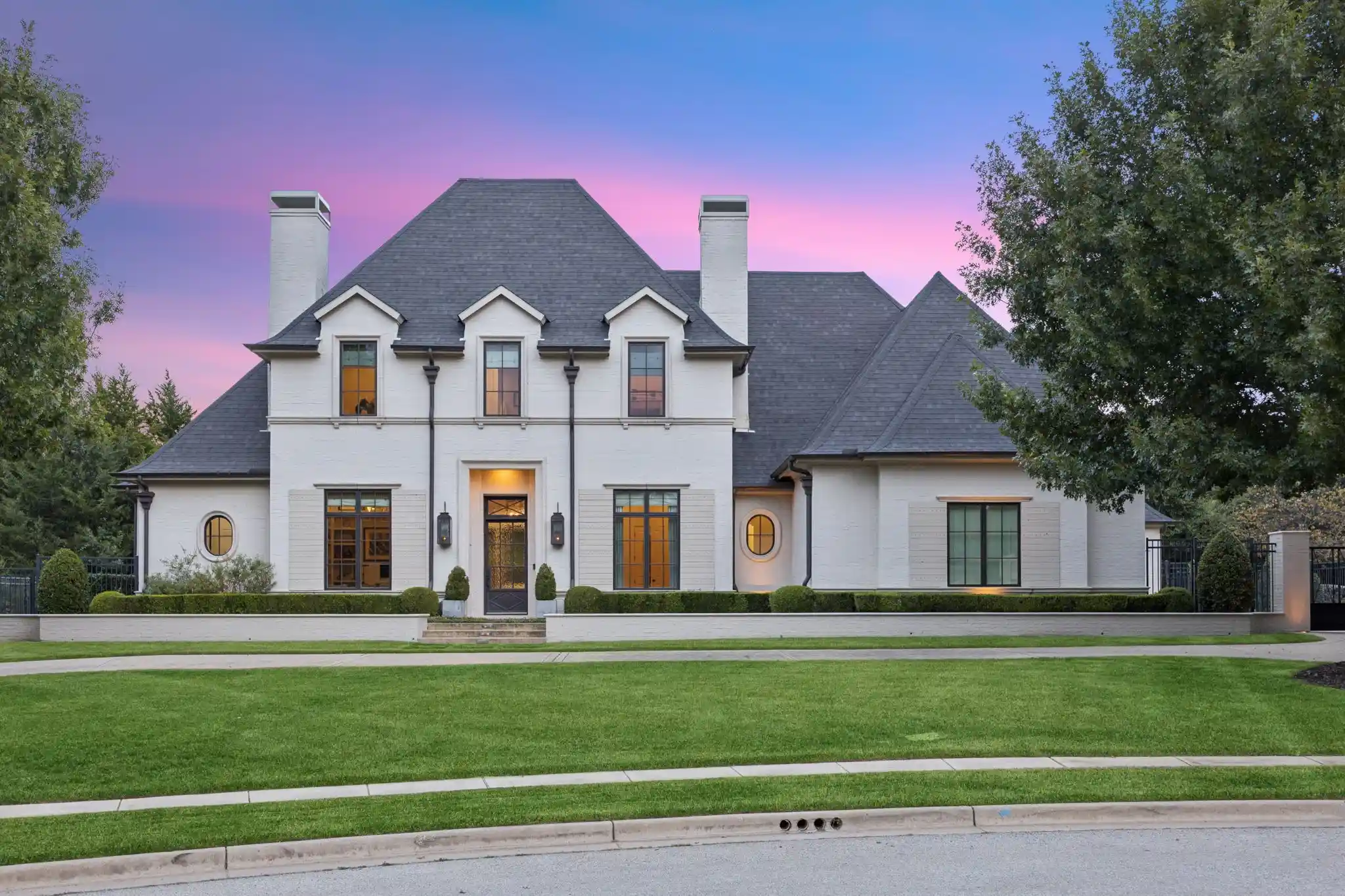 Photo 1 of Mansion for sale at 1255 Bolton Ct, Southlake, TX 76092 | MLS# 21413445 | Listing updated on 2026-10-22