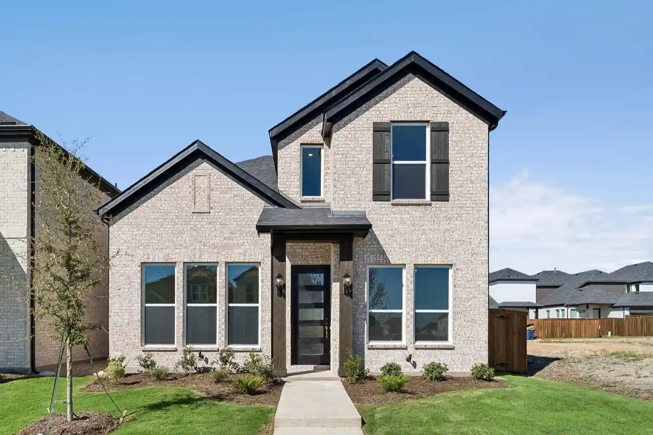 Townhouse for sale at 11512 Empress Dr, Frisco, TX 75035 | MLS# 21418595