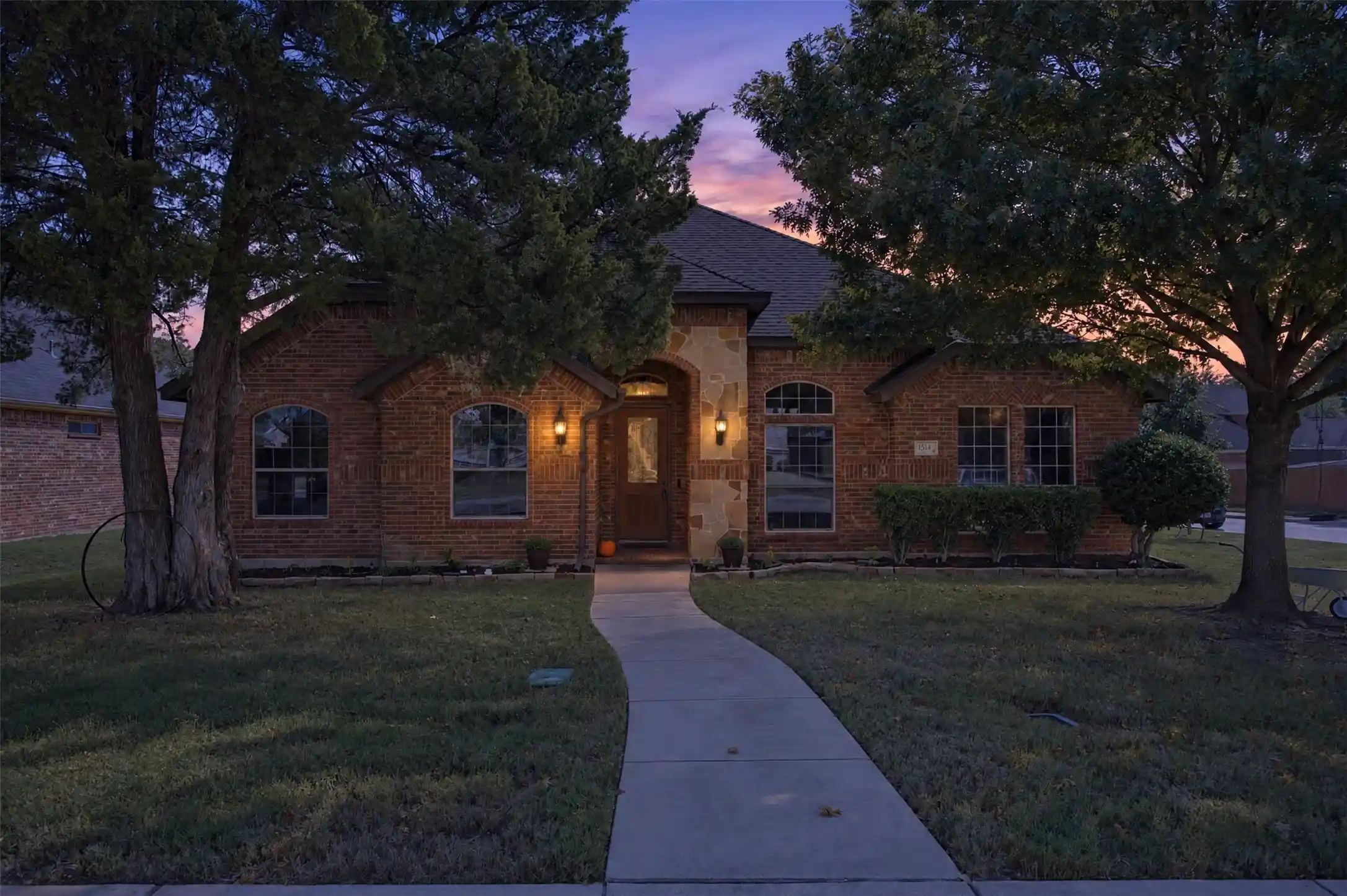 Photo 1 of Single family home for sale at 1514 Natalie Ln, Duncanville, TX 75137 | MLS# 21418106 | Listing updated on 2026-10-25