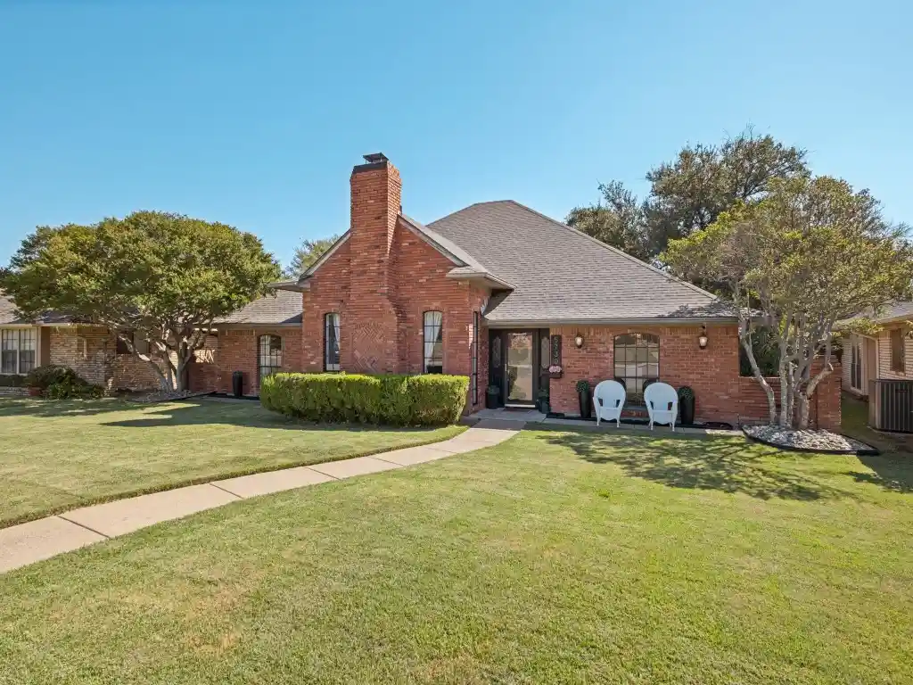Photo 1 of Single family home for sale at 5730 Winding Woods Trl, Dallas, TX 75227 | MLS# 21397685 | Listing updated on 2026-10-23