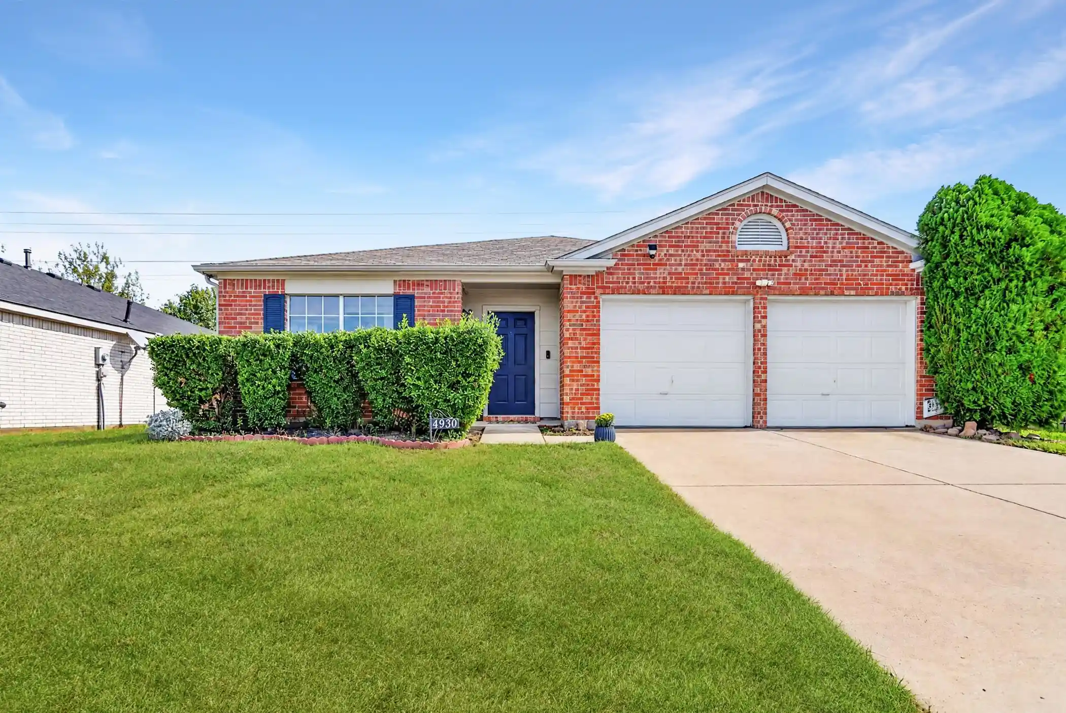 Photo 1 of Single family home for sale at 4930 Urban Ave, Dallas, TX 75227 | MLS# 21418594 | Listing updated on 2026-10-25