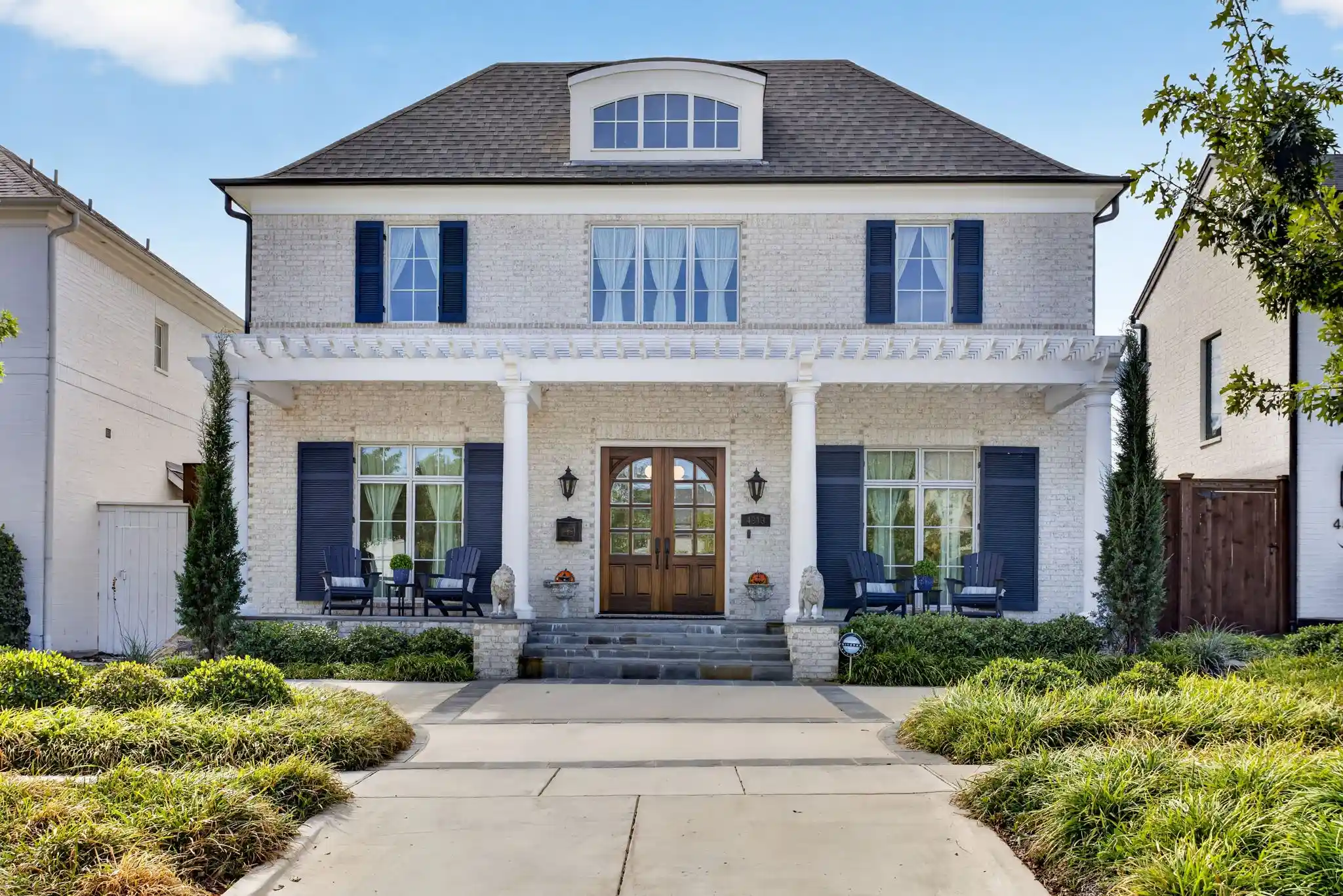 Photo 1 of Single family home for sale at 4813 Dexter Ave, Fort Worth, TX 76107 | MLS# 21417916 | Listing updated on 2026-10-23