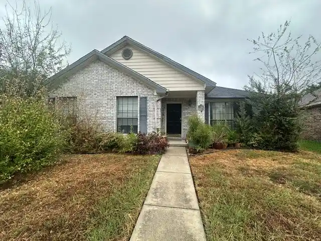Photo 1 of Single family home for sale at 6944 Bentley Ave, Fort Worth, TX 76137 | MLS# 21416697 | Listing updated on 2026-10-29