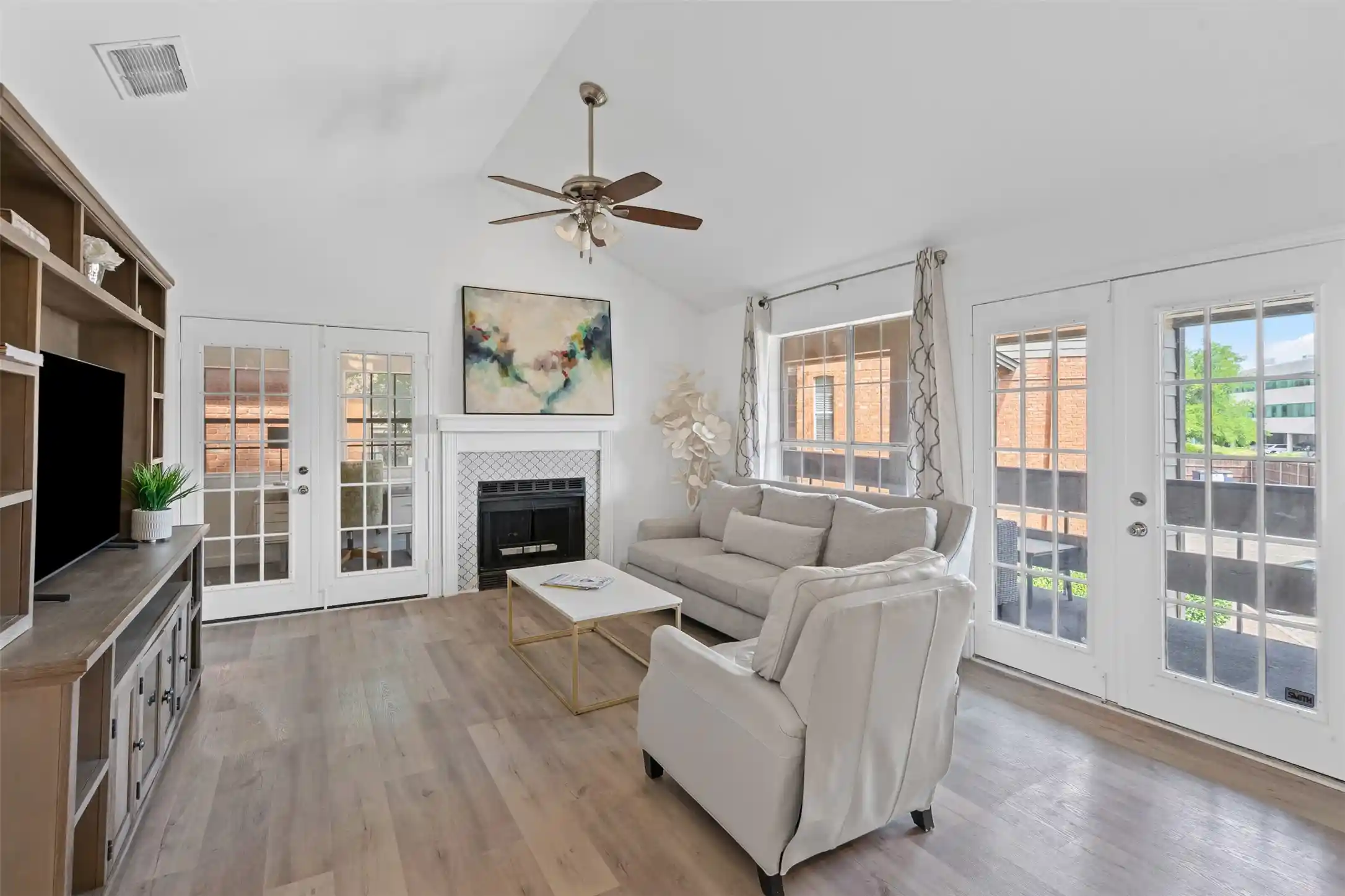 Condo for sale at 252 Jefferson Pkwy, Fort Worth, TX 76107 | MLS# 21418946