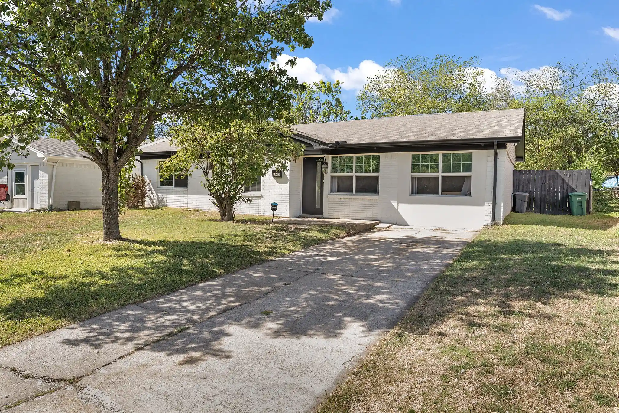 Photo 1 of Single family home for sale at 1013 Irene Dr, Mesquite, TX 75149 | MLS# 21419150 | Listing updated on 2026-10-25