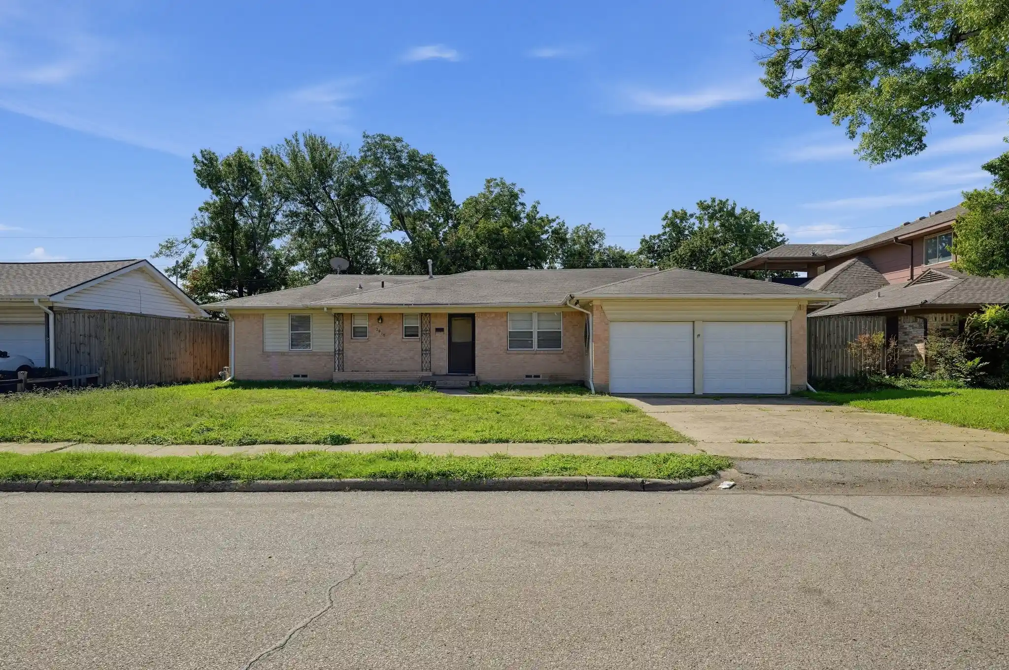 Photo 1 of Single family home for sale at 2910 Grove St, Irving, TX 75060 | MLS# 21419167 | Listing updated on 2026-10-27