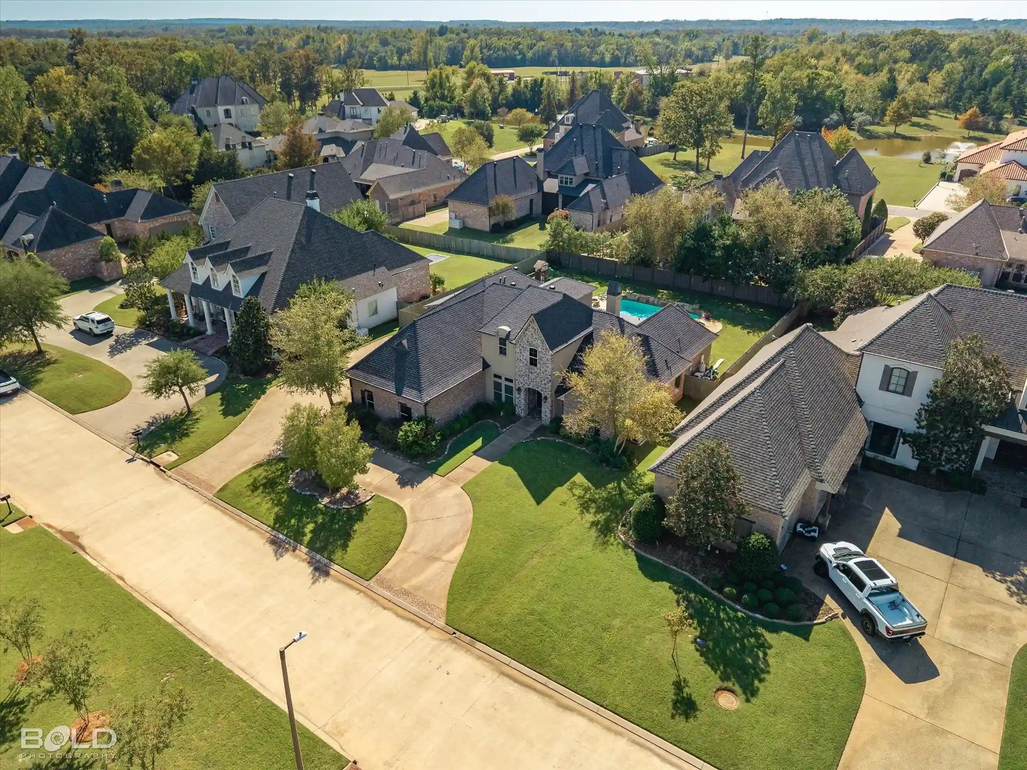 Photo 1 of Single family home for sale at 11010 Helens Way, Shreveport, LA 71106 | MLS# 21419372 | Listing updated on 2026-10-26