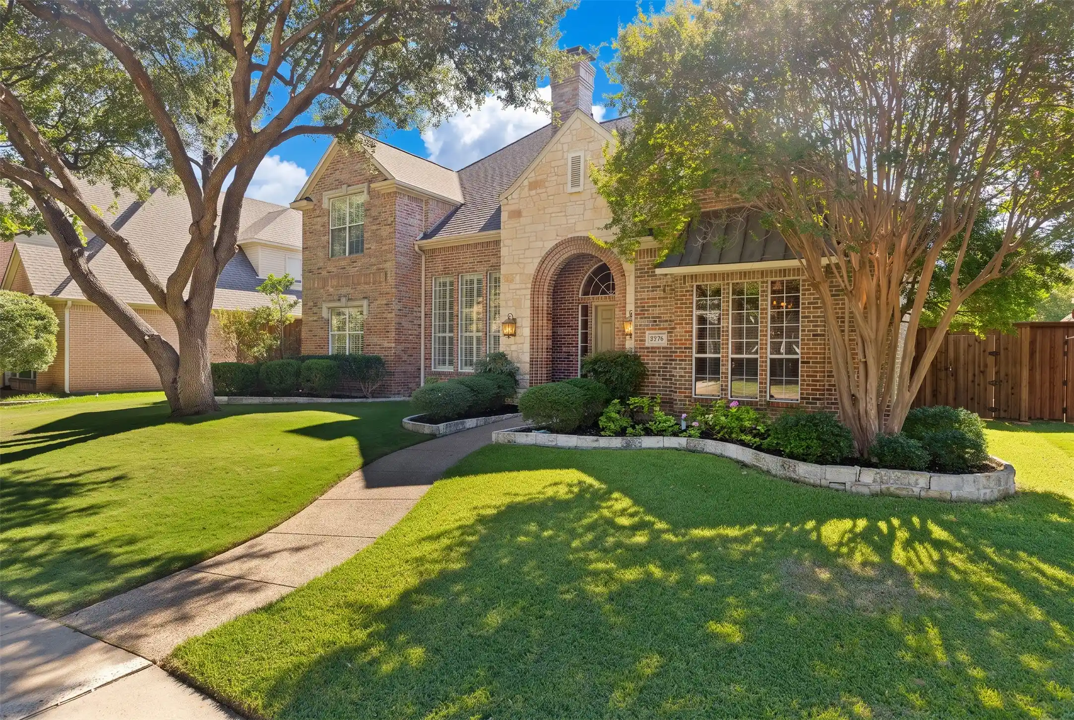 Photo 1 of Single family home for sale at 5976 Tipperary Dr, Plano, TX 75093 | MLS# 21393019 | Listing updated on 2026-10-29