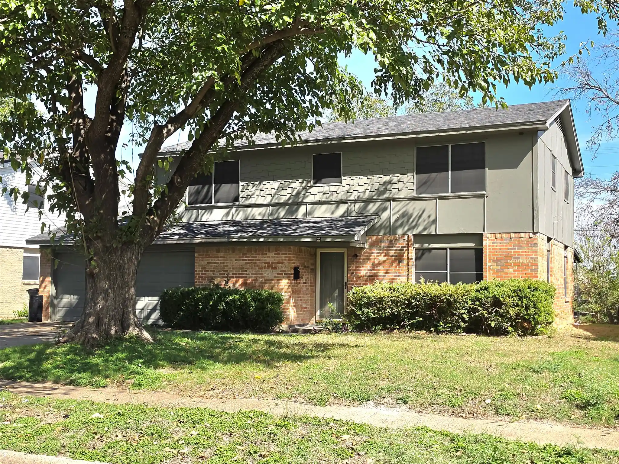 Single family home for sale at 737 Rutgers Dr, Lancaster, TX 75134 | MLS# 21419406