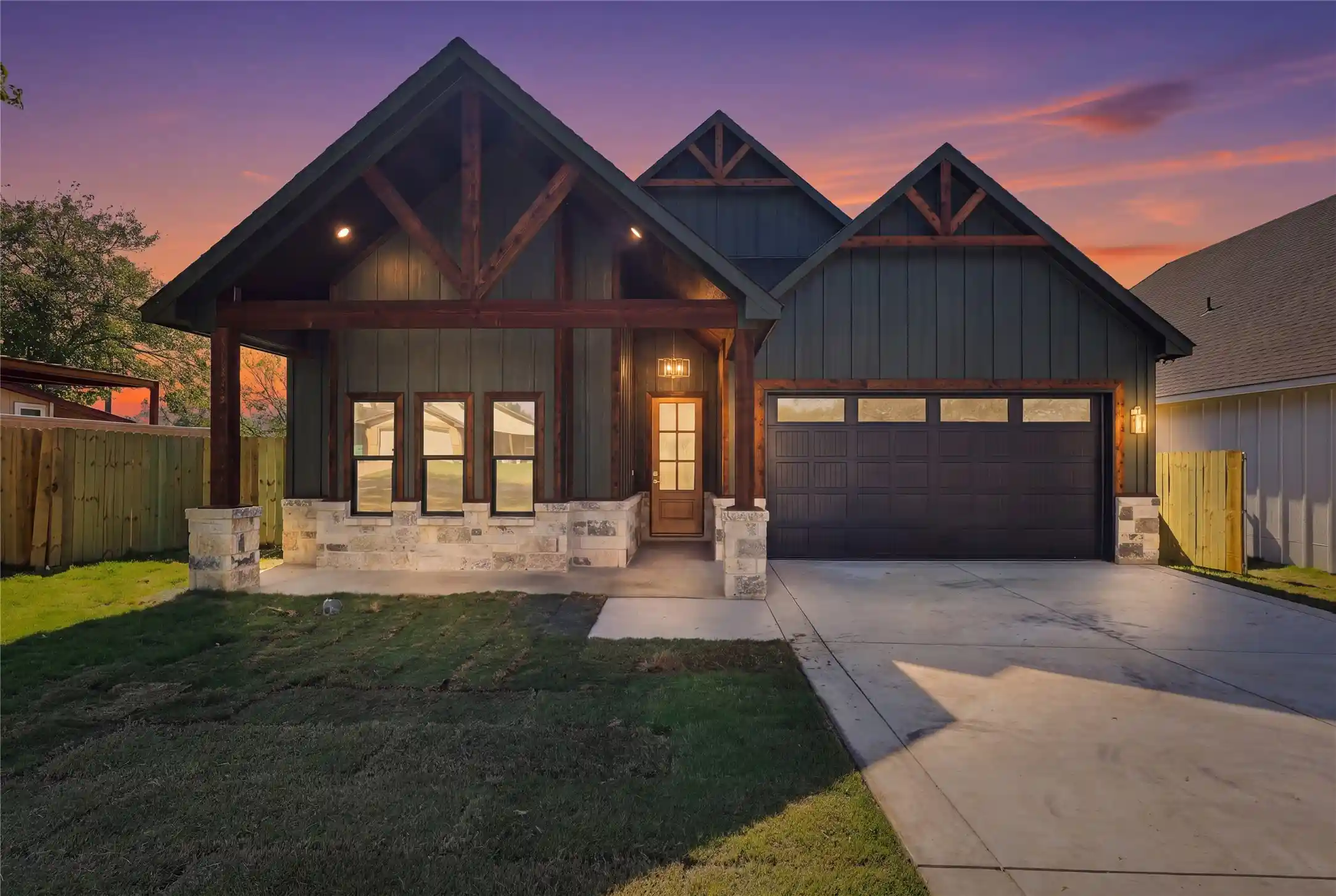 Single family home for sale at 5015 Waddell St, Fort Worth, TX 76114 | MLS# 21419404 | Listing updated on 2026-10-24