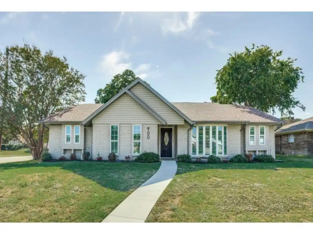 Single family home for sale at 900 Lexington Dr, Plano, TX 75075 | MLS# 21419636 | Listing updated on 2026-10-30