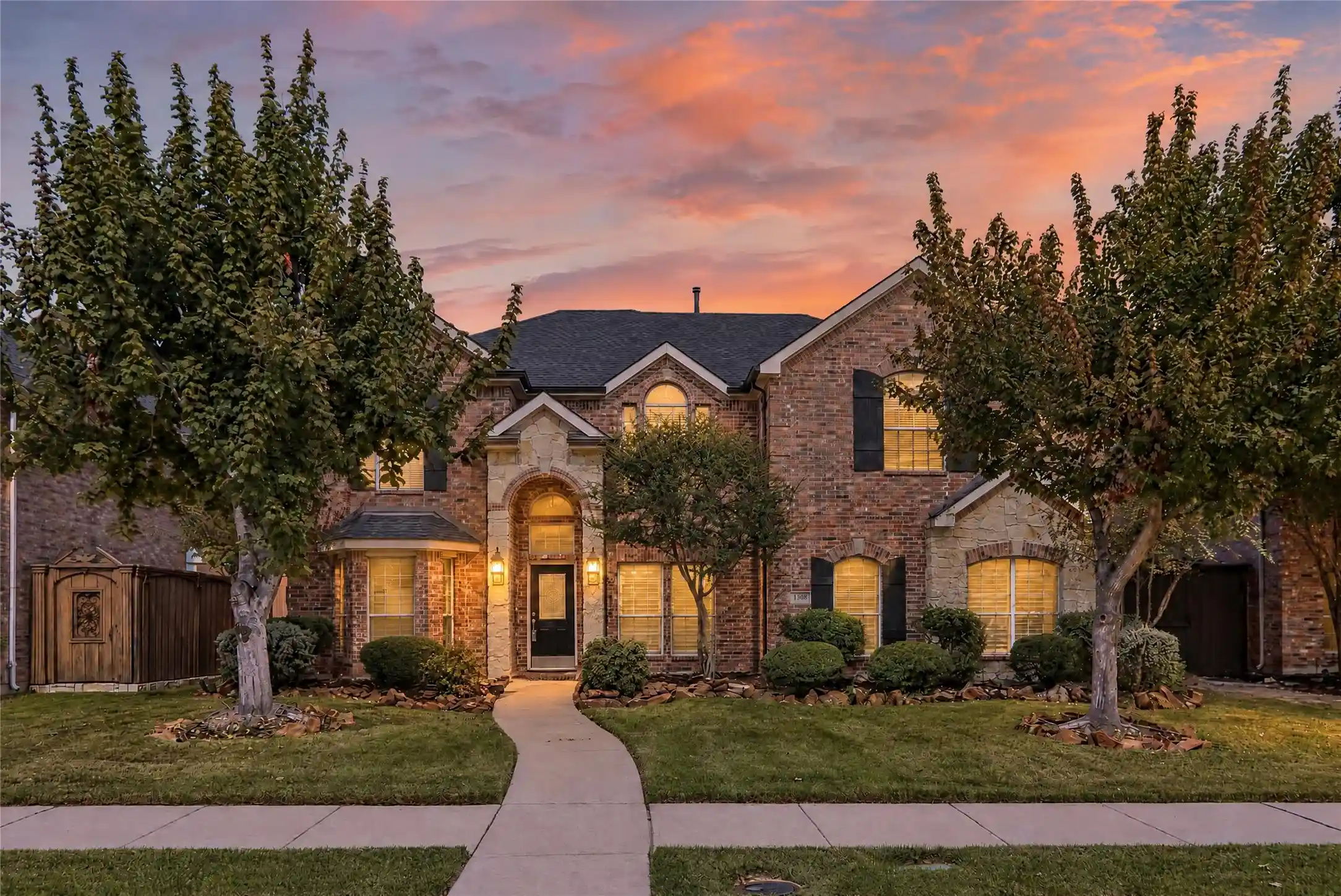Photo 1 of Single family home for sale at 1308 Hazel Green Dr, Frisco, TX 75033 | MLS# 21416071 | Listing updated on 2026-10-29