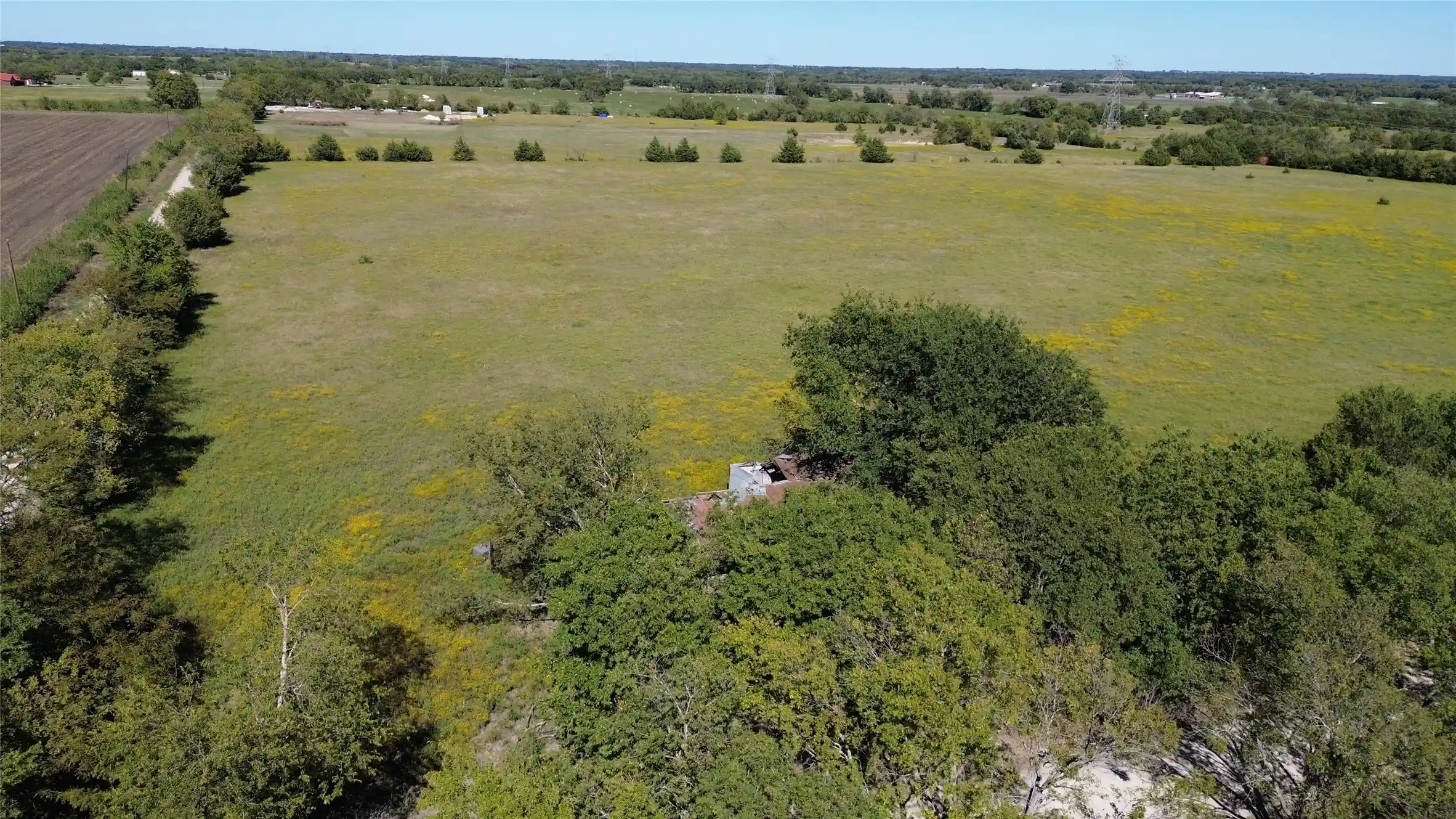 Photo 1 of Land for sale at Tbd Co Rd 4430, Whitewright, TX 75491 | MLS# 21419662 | Listing updated on 2026-10-24